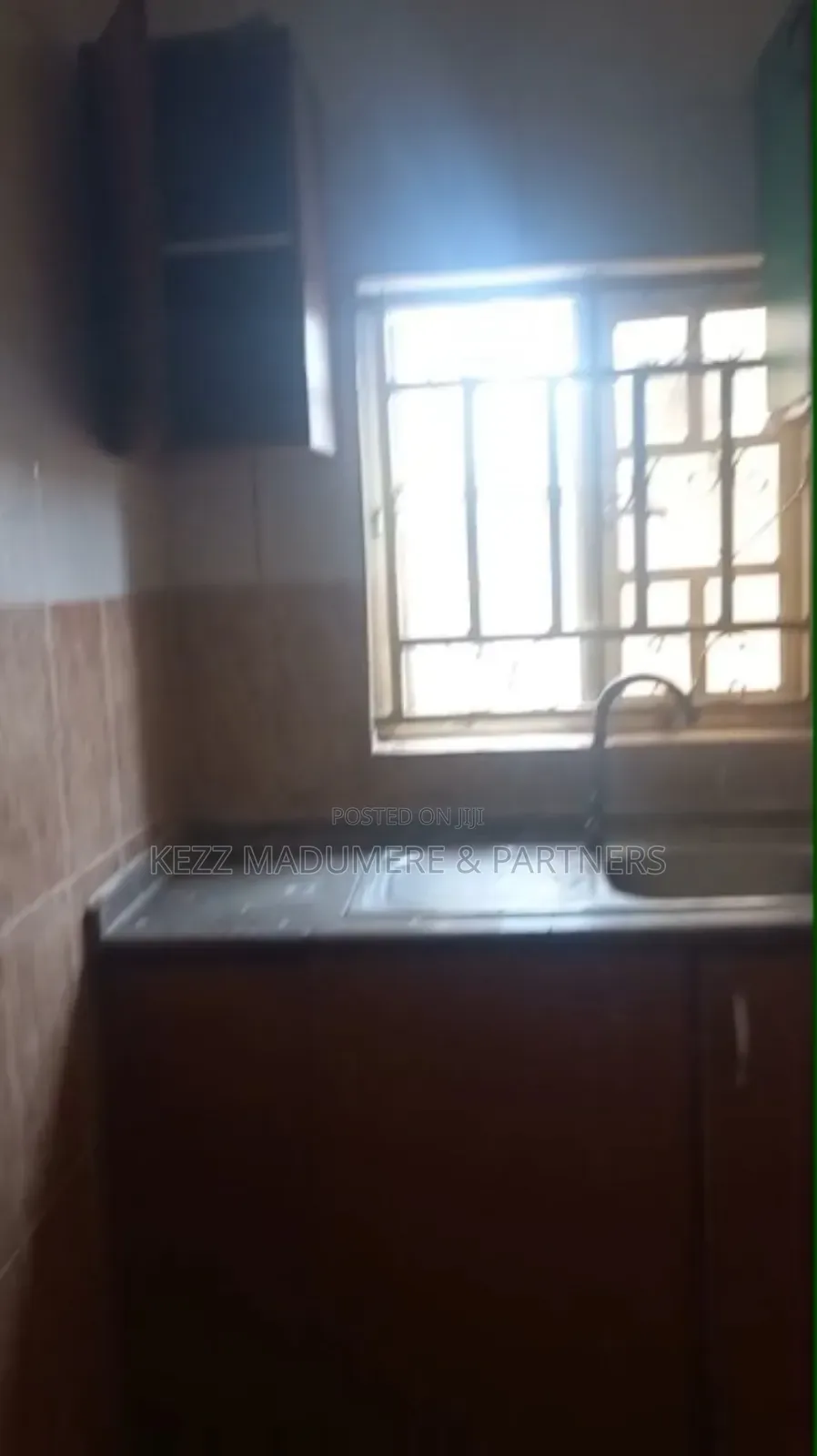 1bdrm Block of Flats in Apo Resettlement for rent