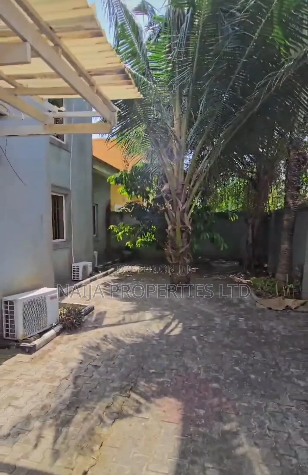 4bdrm Bungalow in Mayfair Garden, Awoyaya for sale
