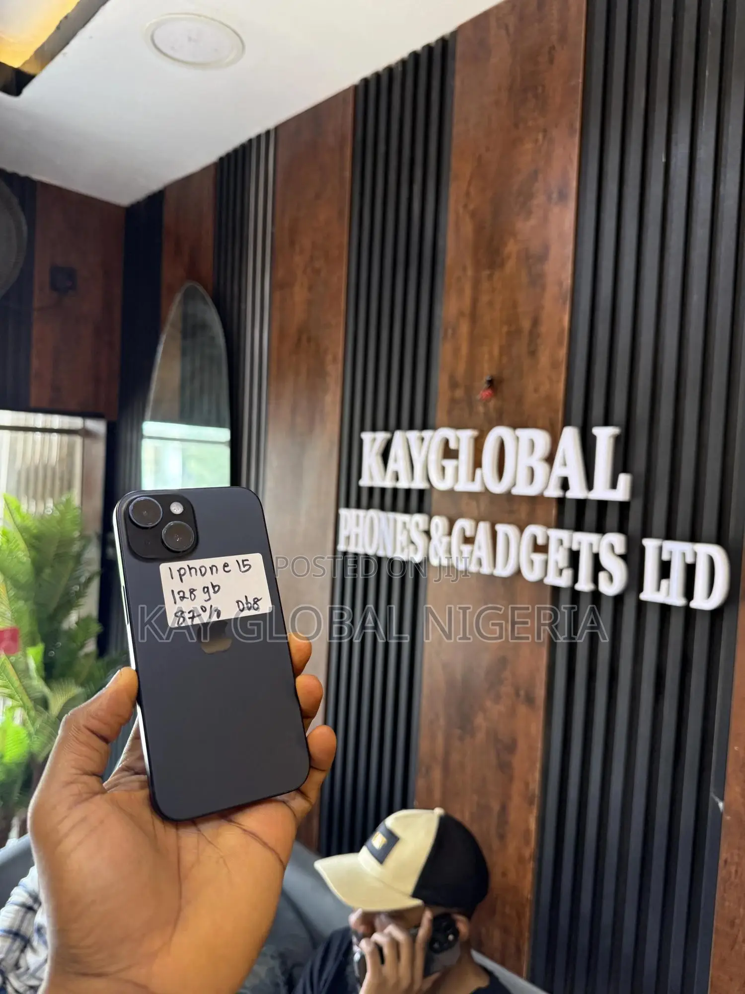 Apple iPhone 15 128 GB Black
