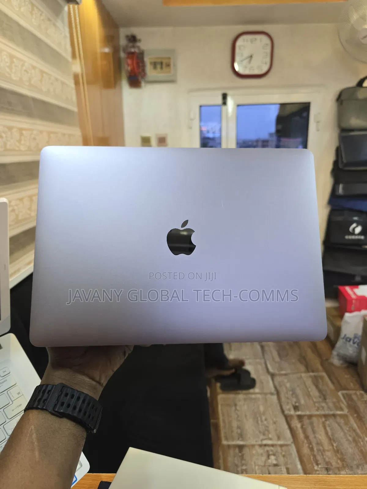 Laptop Apple MacBook Pro 2020 16GB Intel Core i5 SSD 512GB