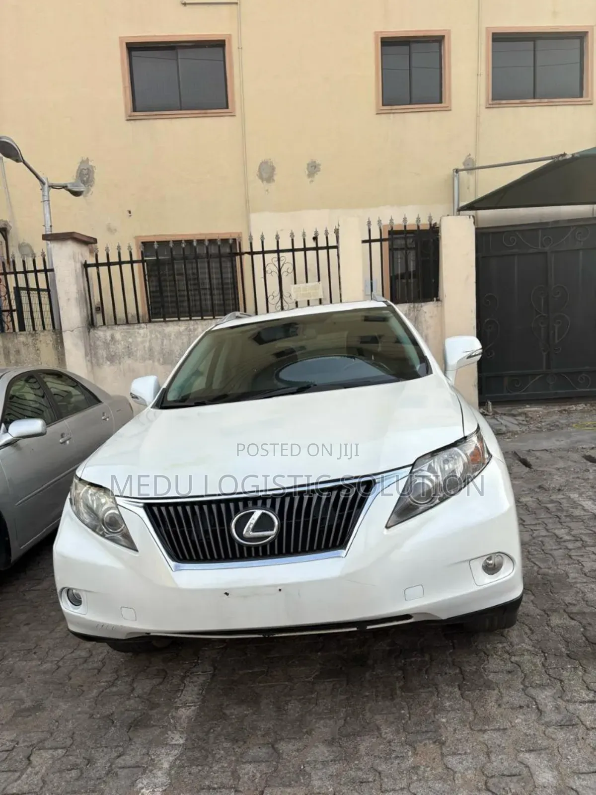 Lexus RX 350 FWD 2012 White