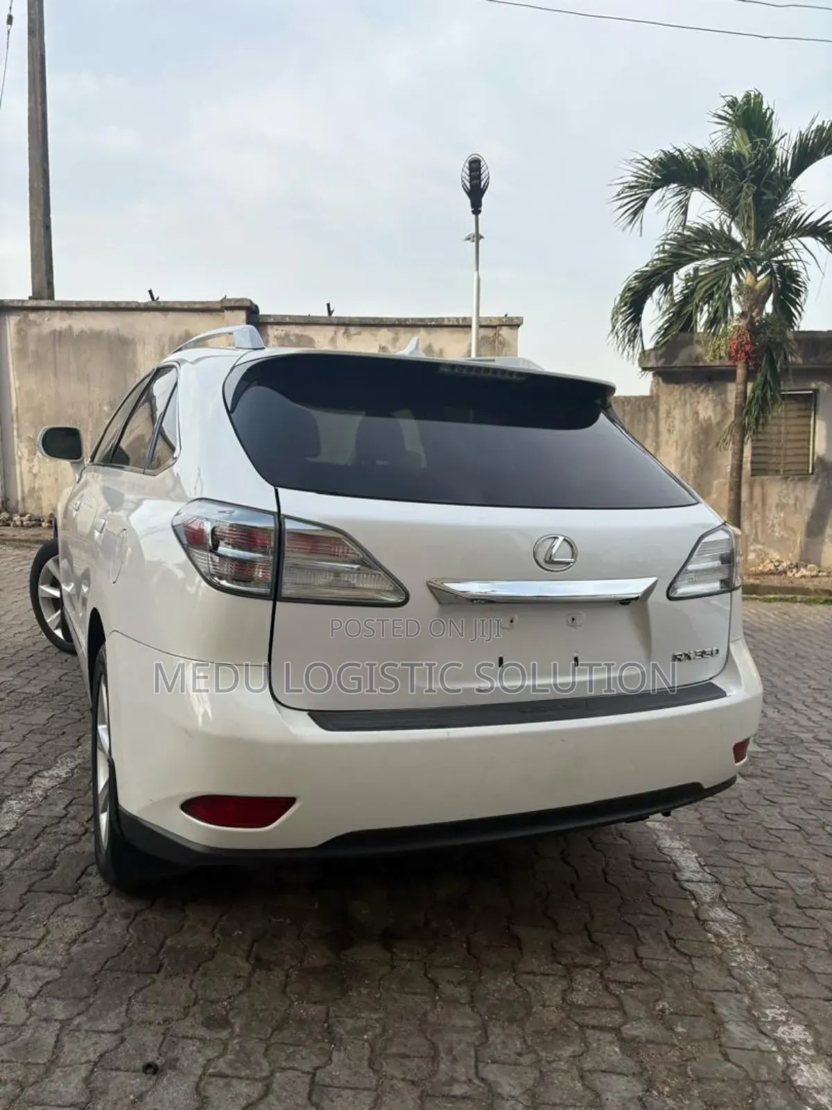 Lexus RX 350 FWD 2012 White
