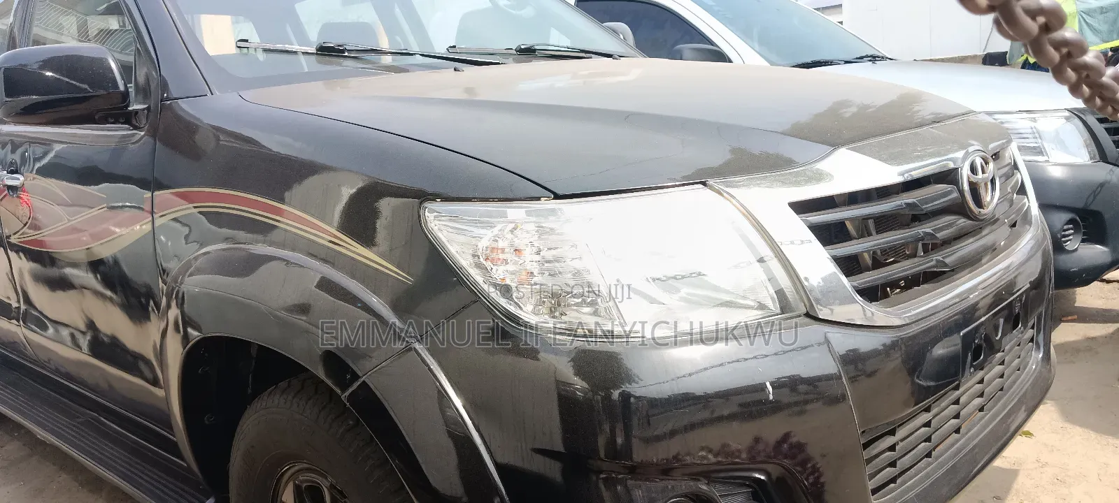 Toyota Hilux SR 4x4 2014 Black