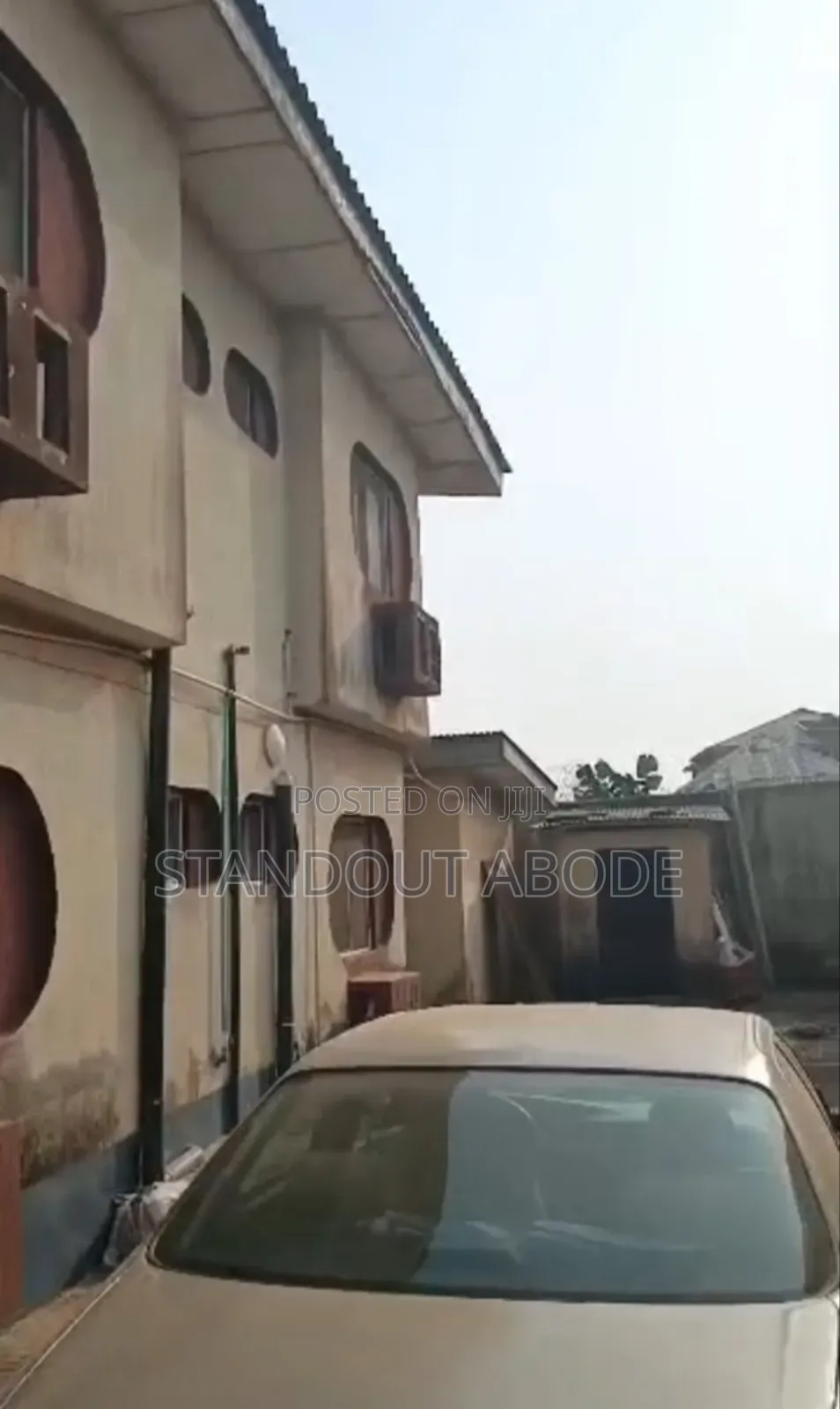 3bdrm Block of Flats in Meiran Lagos for sale
