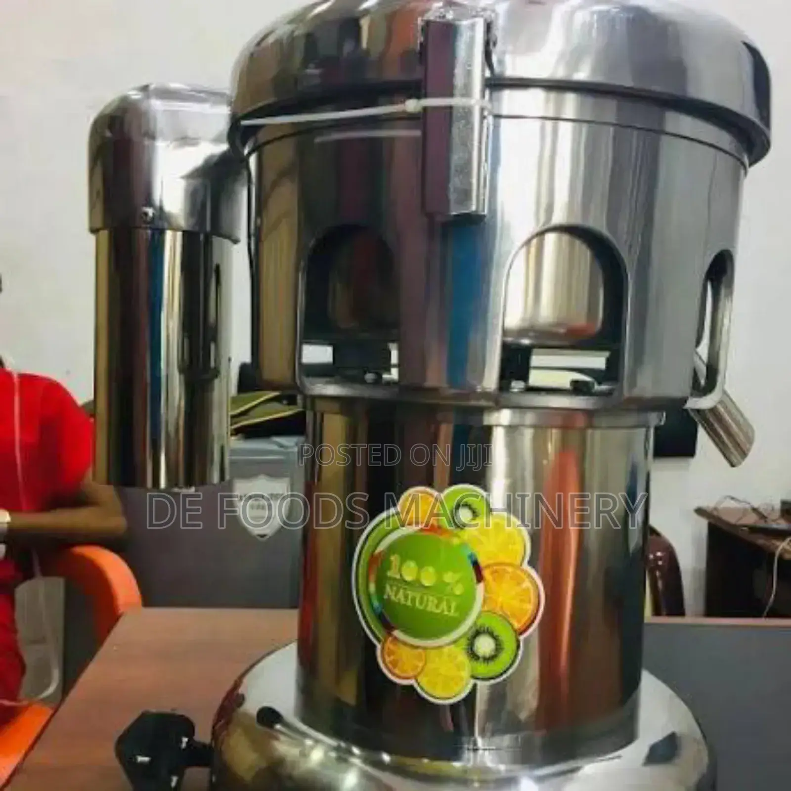 Commercial Juice Extractor