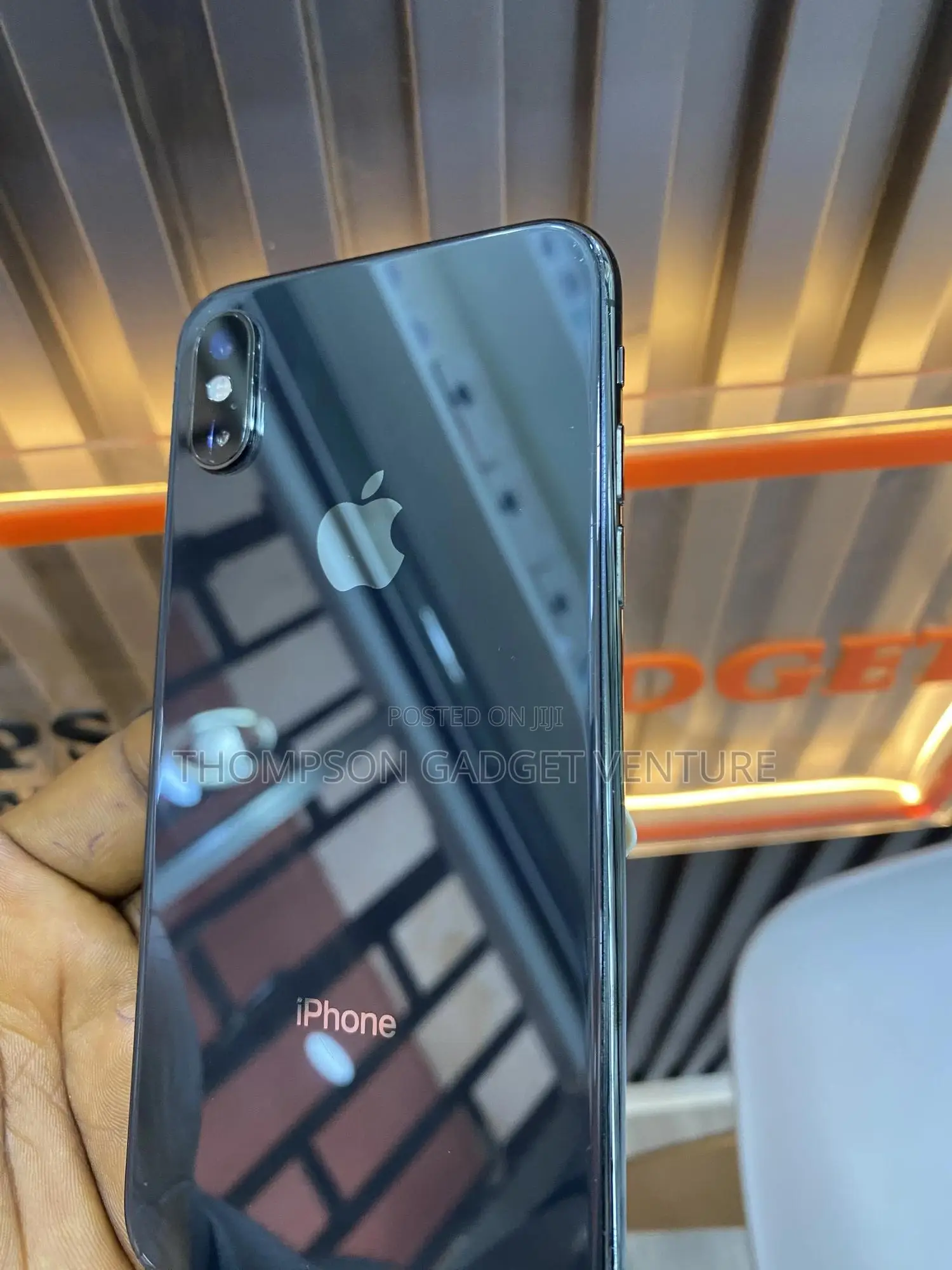 Apple iPhone XS 64 GB Black