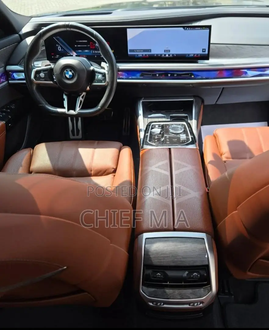 BMW 7 Series 760i xDrive AWD 2023