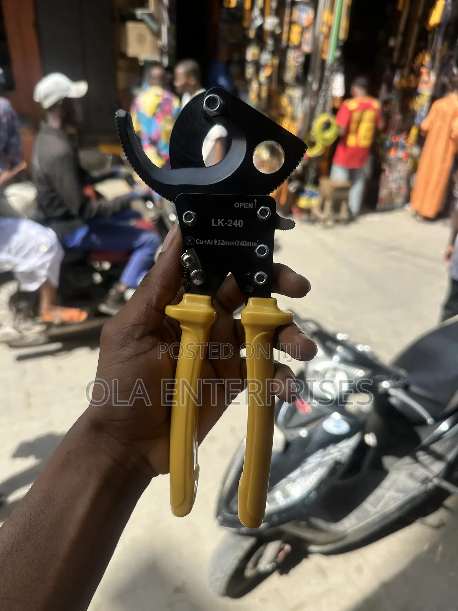 Ratchet Cable Cutter (Lk-240)