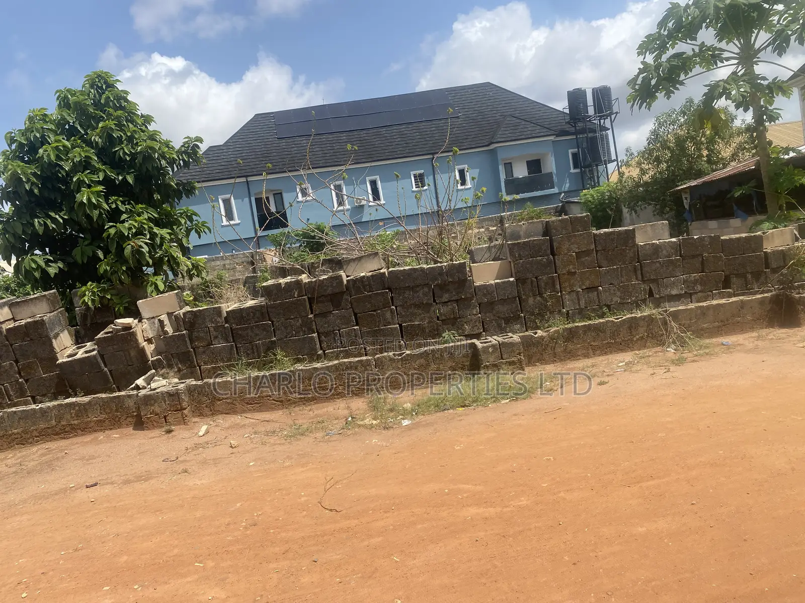 Genuine 90ft By 100ft Fenced Round With Reg Survey In Evbukhu