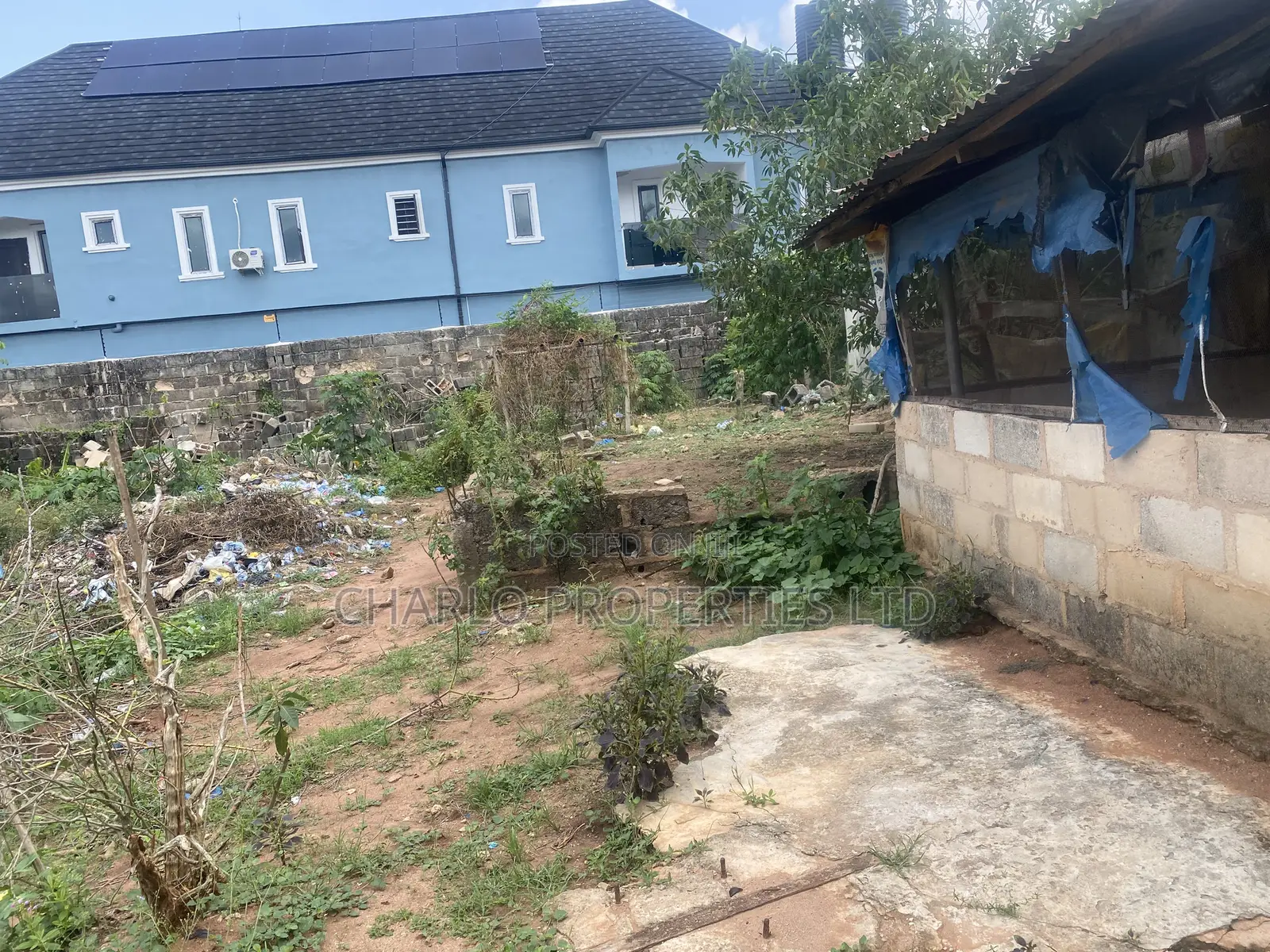 Genuine 90ft By 100ft Fenced Round With Reg Survey In Evbukhu