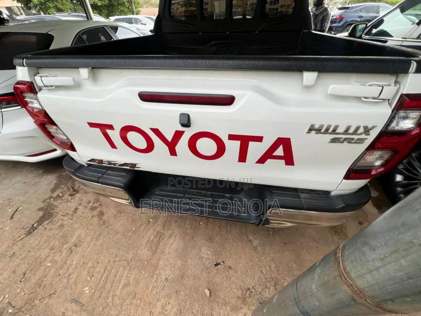 Toyota Hilux Revo Double Cab Petrol 2.7 AWD 2021 White