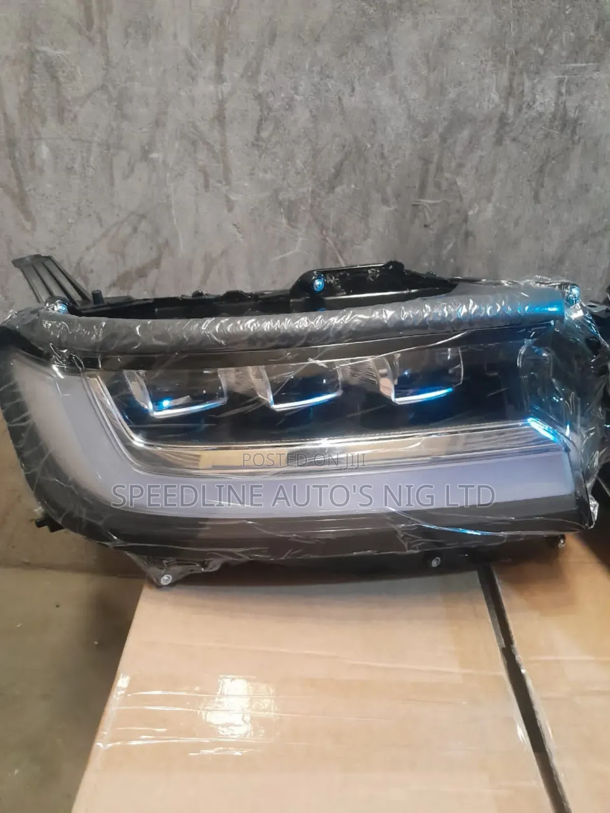 Complete Set of Head Lamp Toyota Land Cruiser 2023 to 2024 Direct
