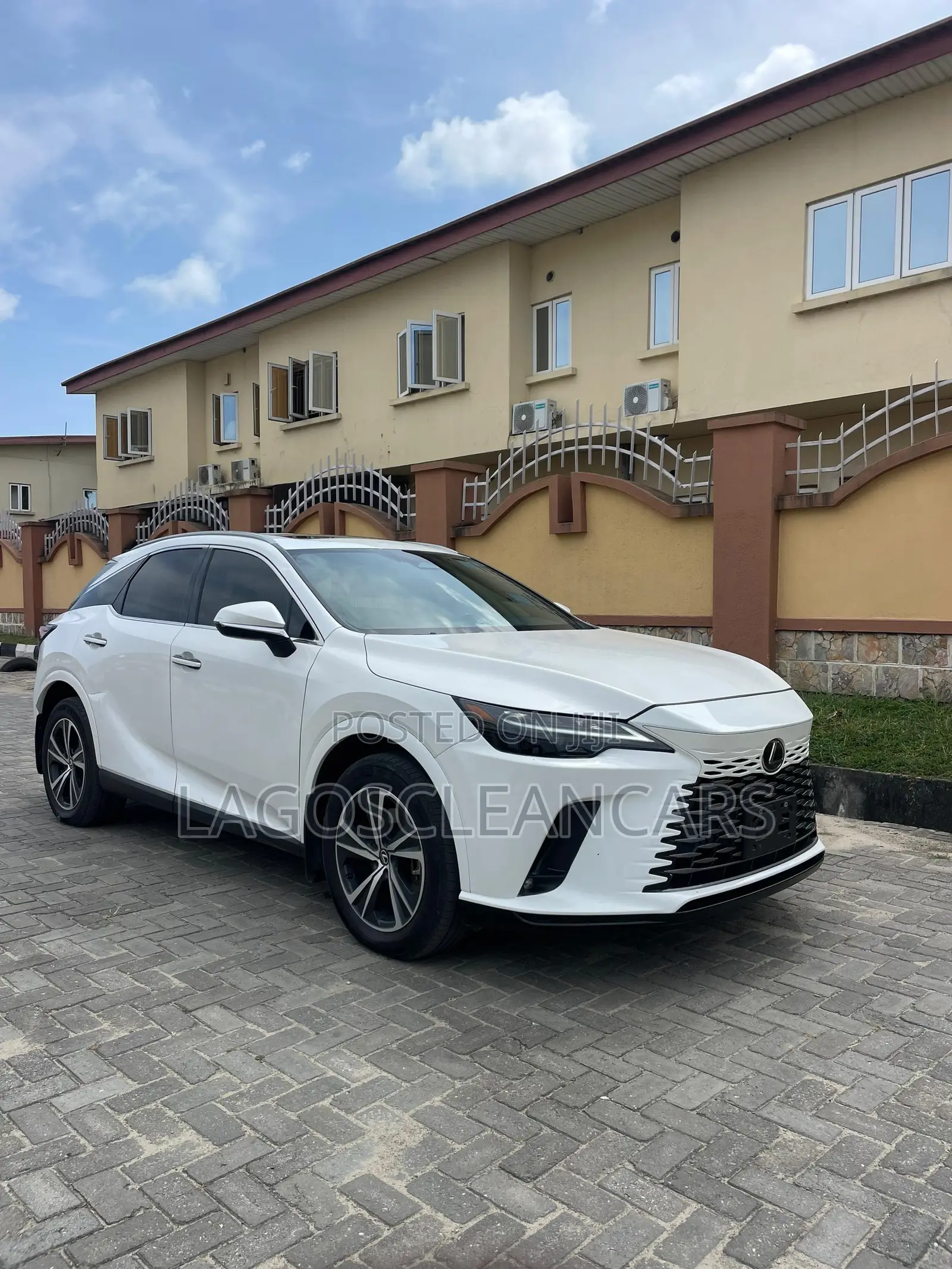 Lexus RX 350h AWD 2024 White