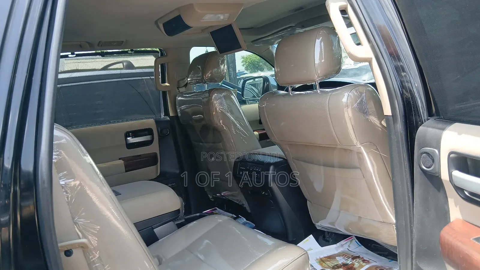 Toyota Sequoia Platinum 4x4 2018 Black
