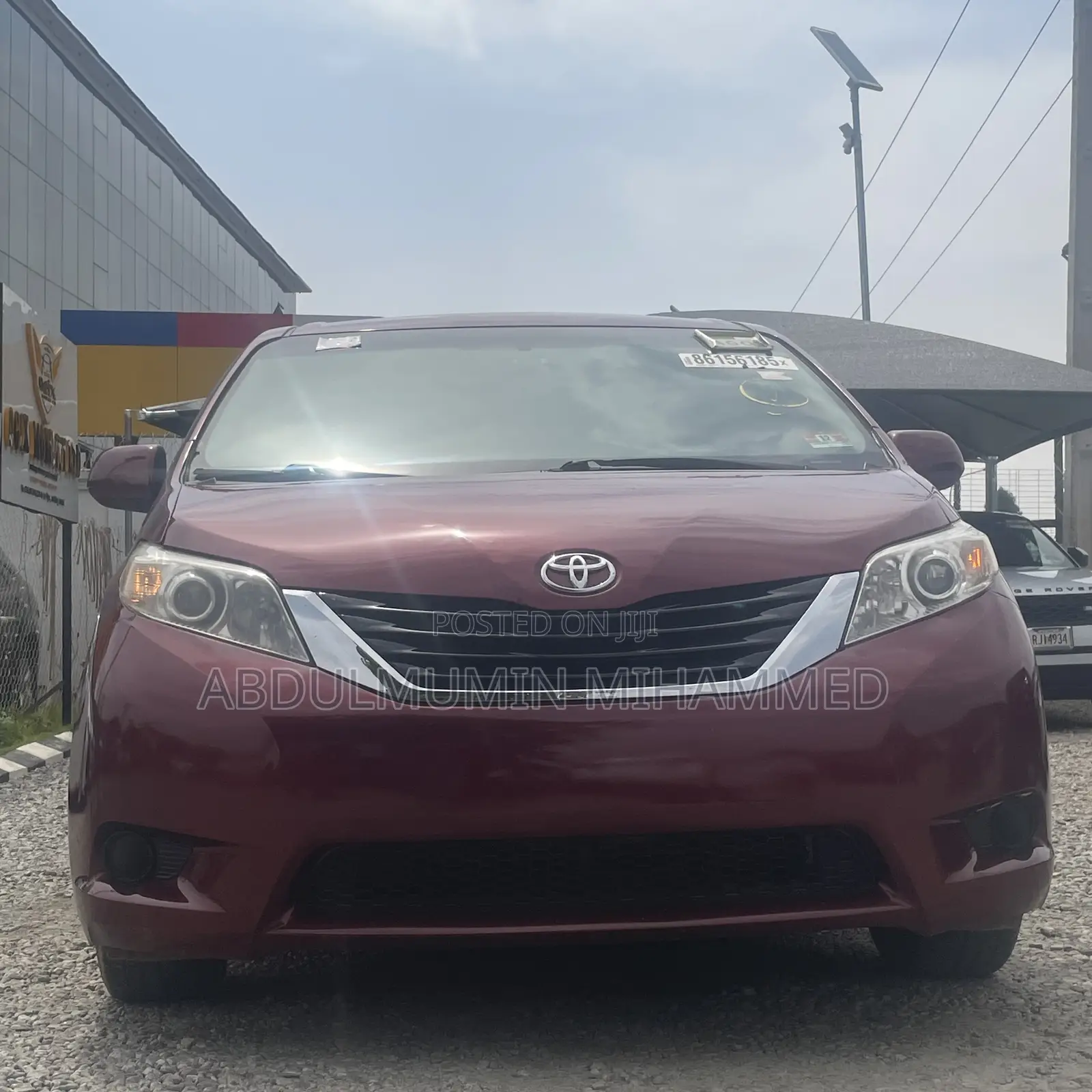 Toyota Sienna 2012 Red