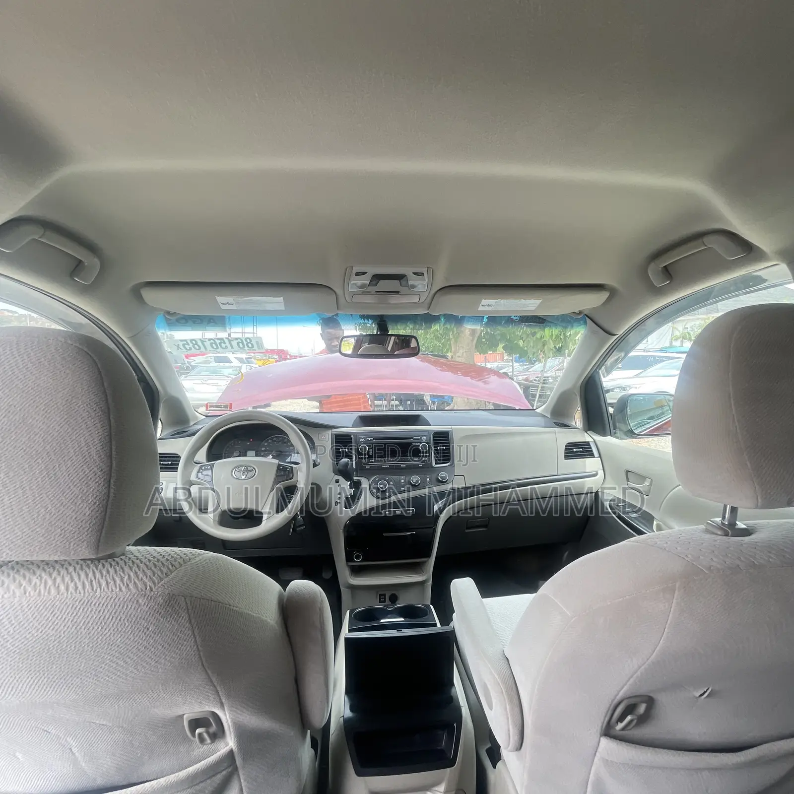 Toyota Sienna 2012 Red