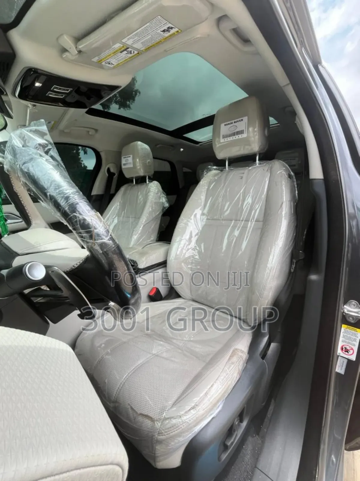 Land Rover Range Rover Velar 2023 Gray