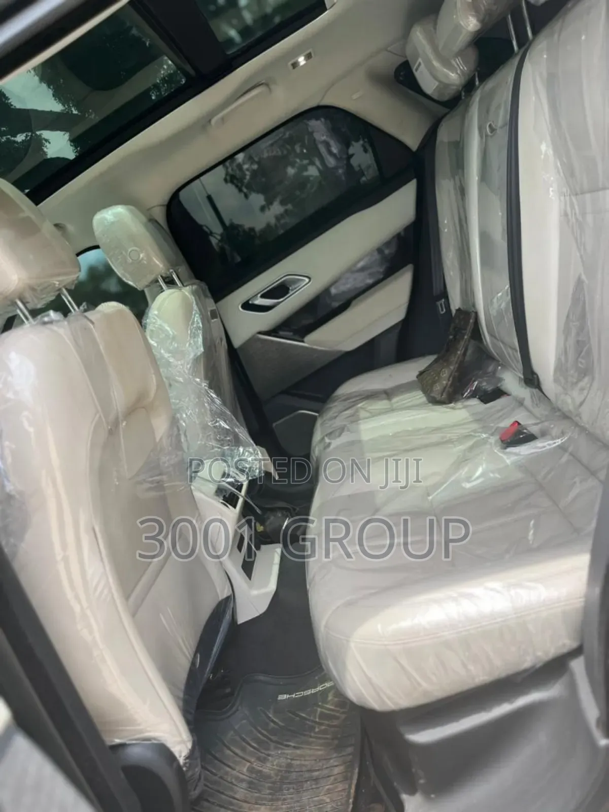 Land Rover Range Rover Velar 2023 Gray