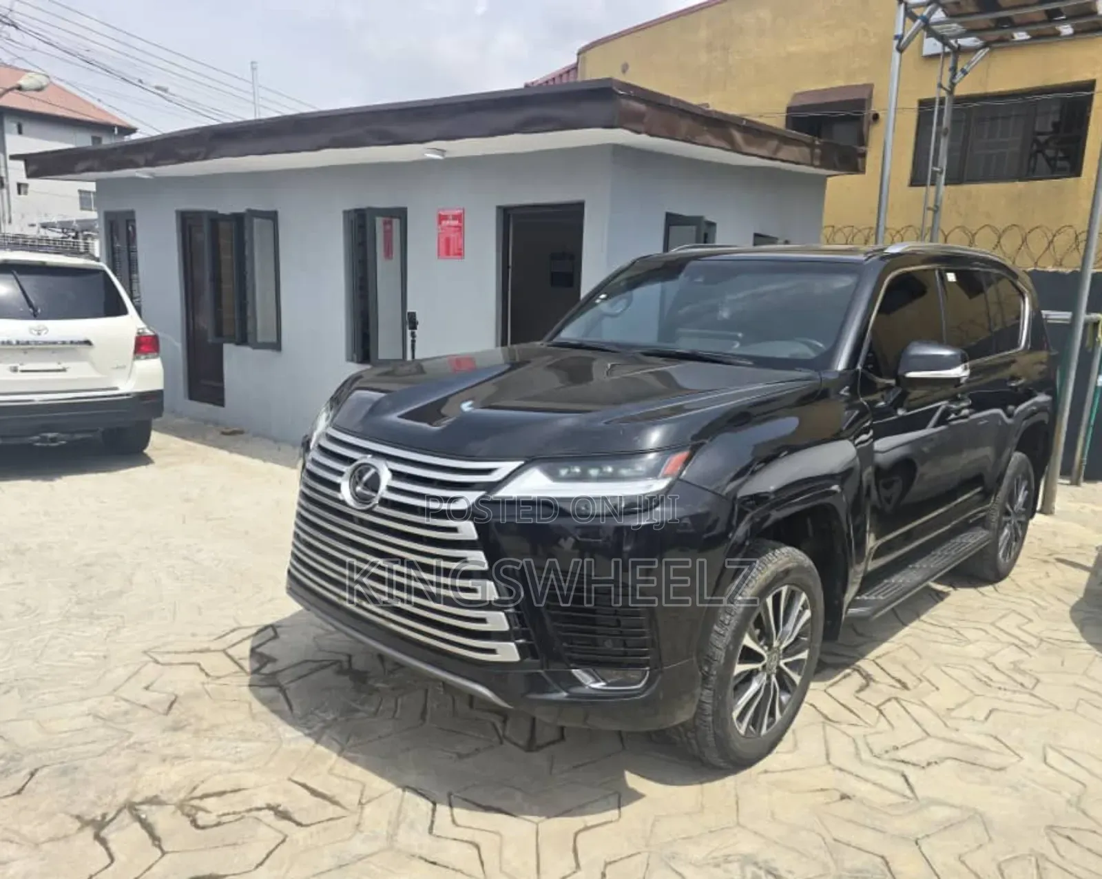 Lexus LX 600 2024 Black