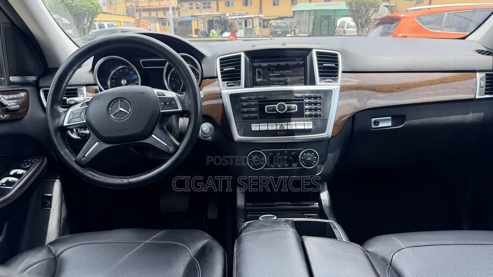 Mercedes-Benz M Class ML350 4MATIC 4dr SUV AWD (3.5L 6cyl 7A) 2015