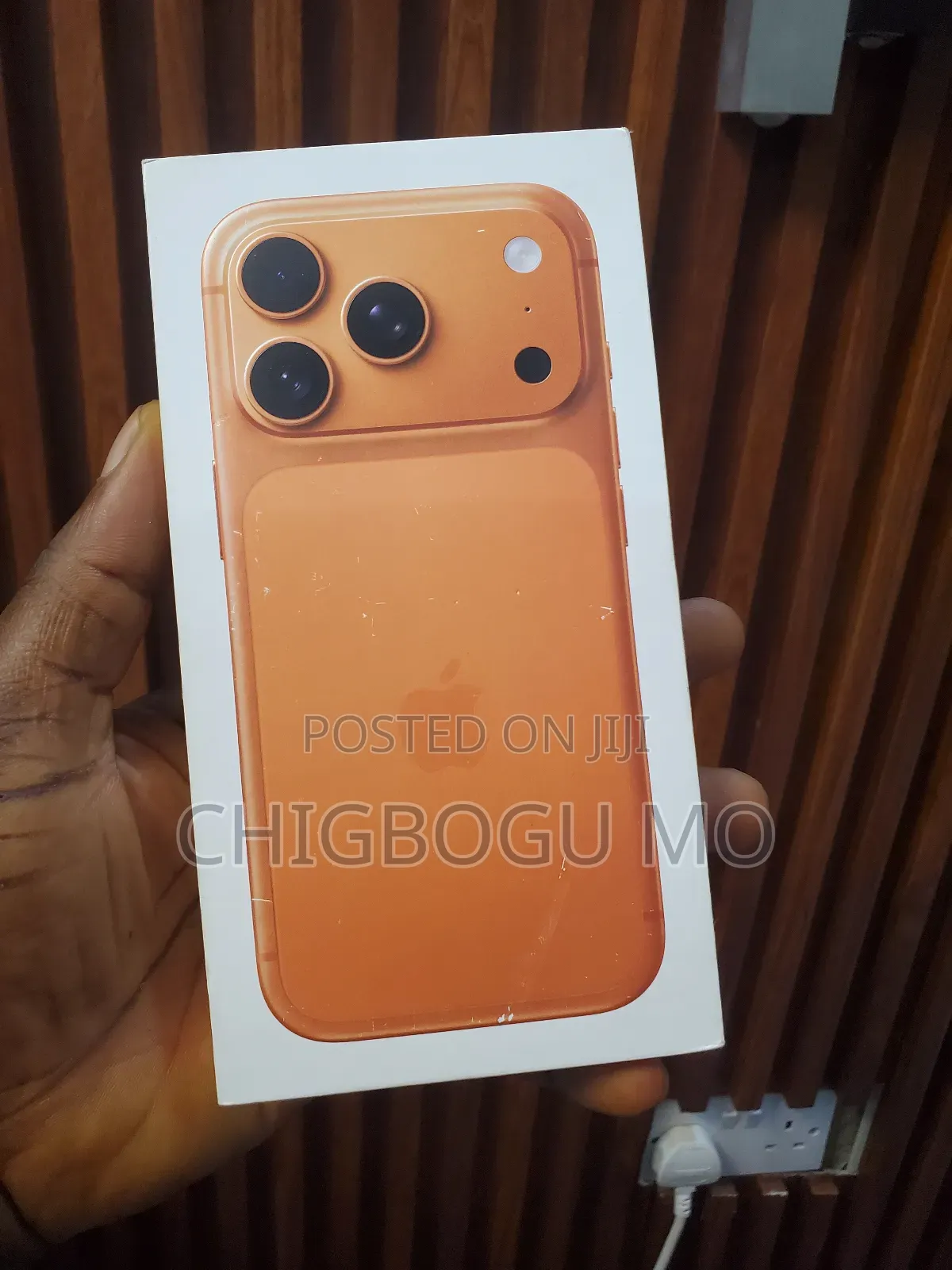 New Apple iPhone 17 Pro 256 GB Orange