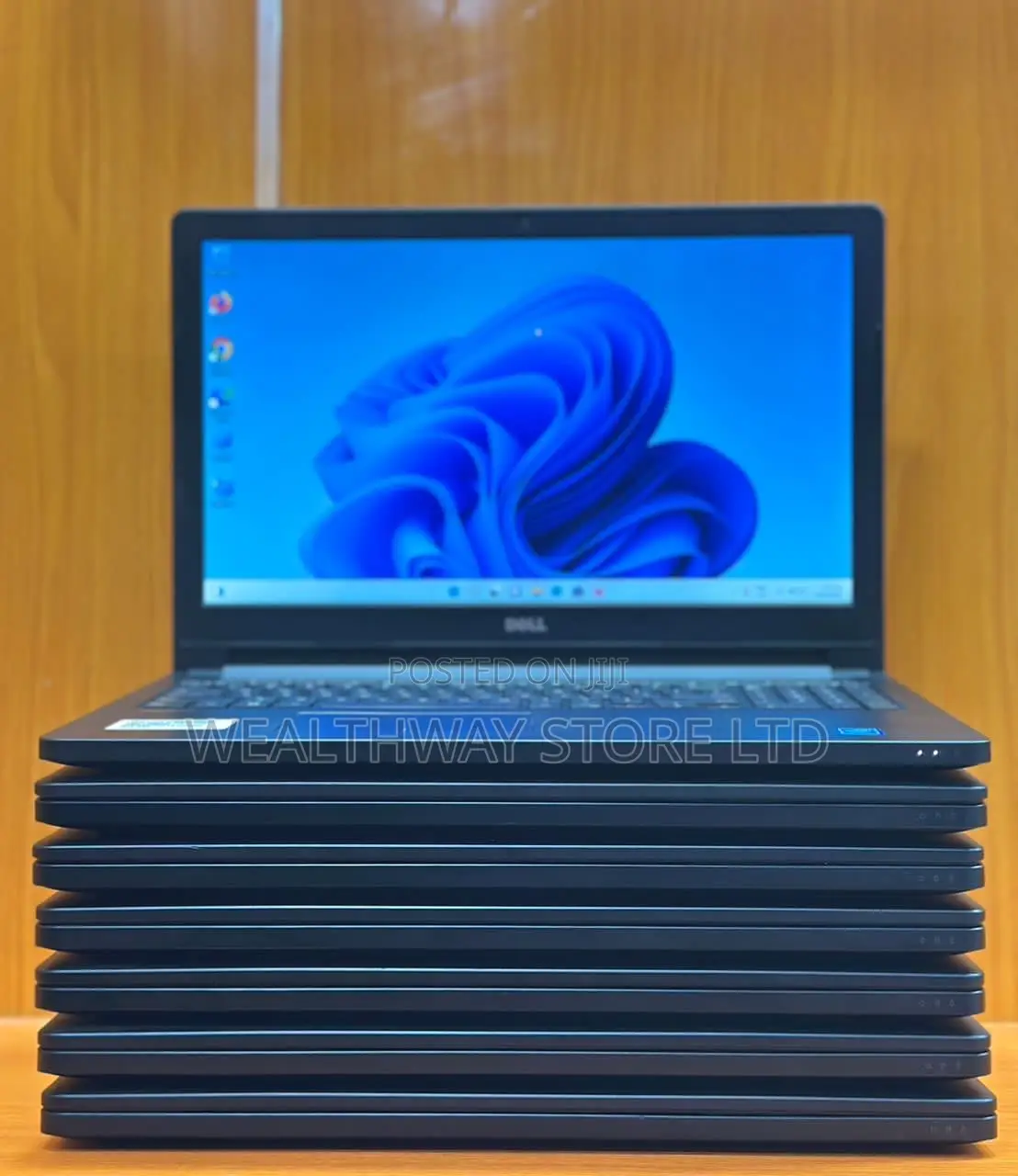 New Laptop Dell Latitude 3560 4GB Intel Celeron HDD 320GB