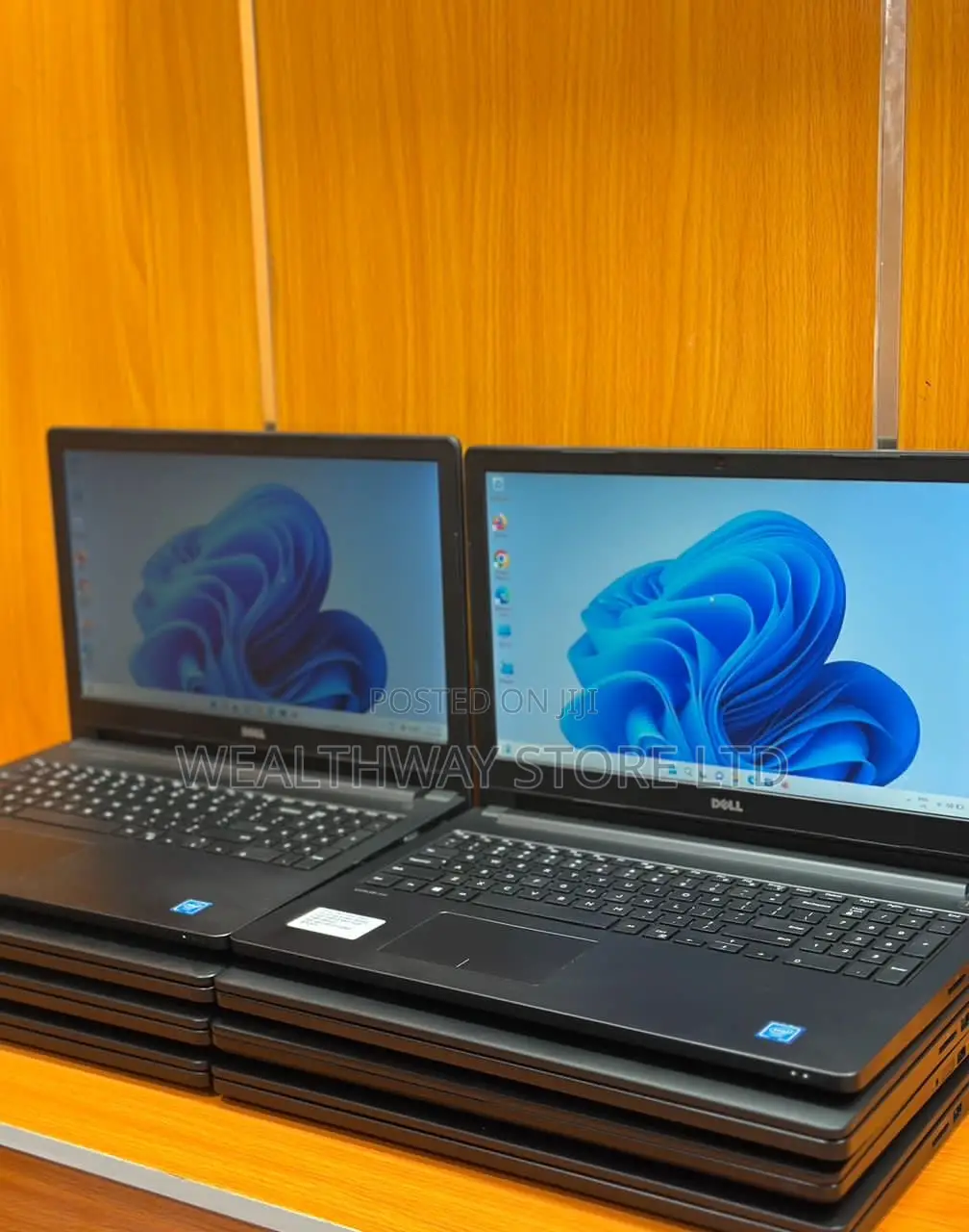 New Laptop Dell Latitude 3560 4GB Intel Celeron HDD 320GB