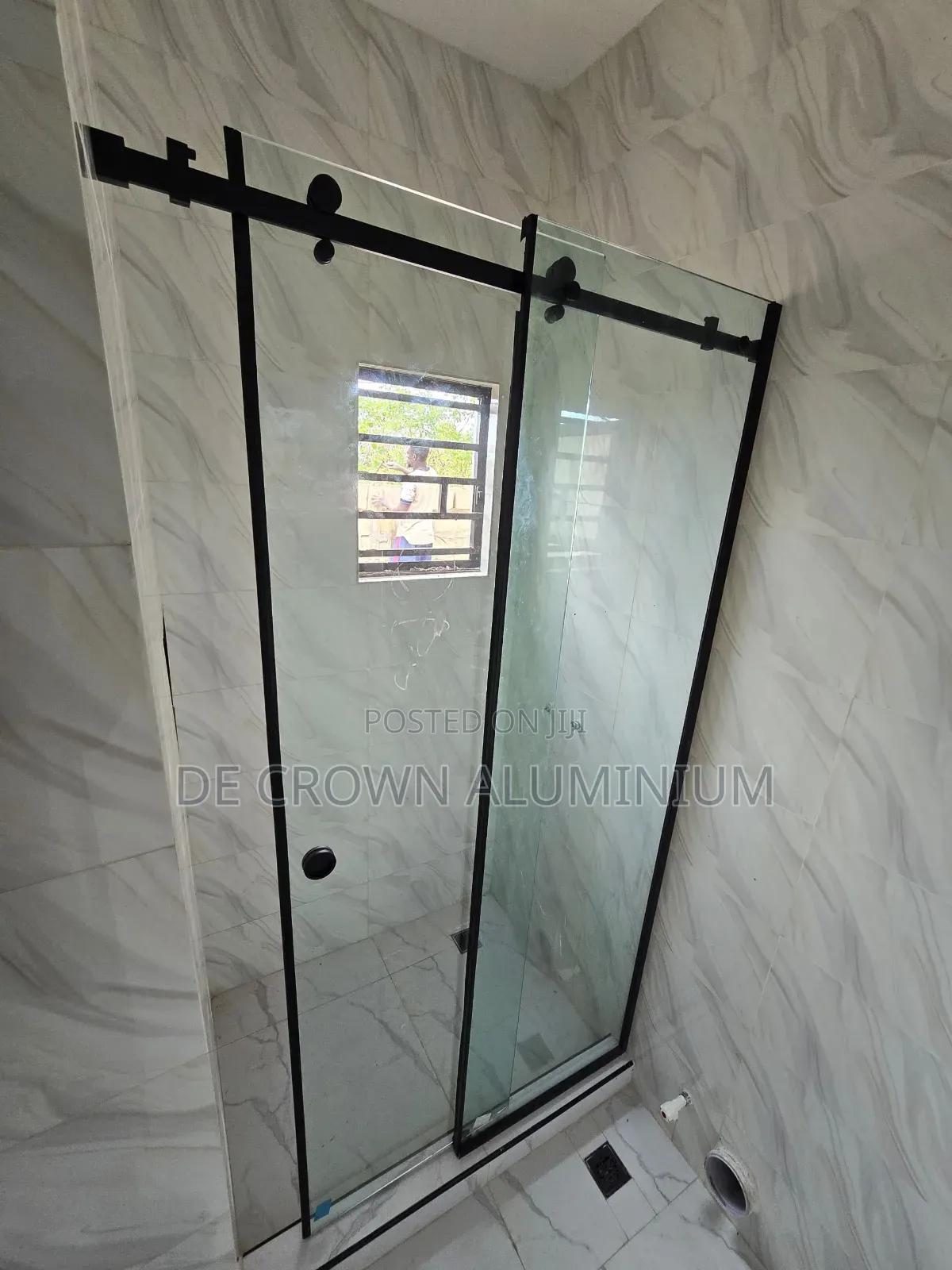 Modern 10mm Tempered Glass Shower Cubicle With Black Accessories Lagos