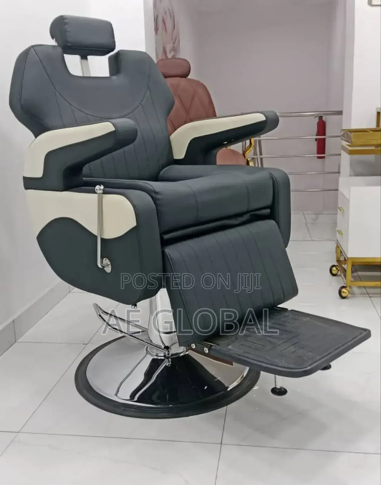Executive Saloon Chairs