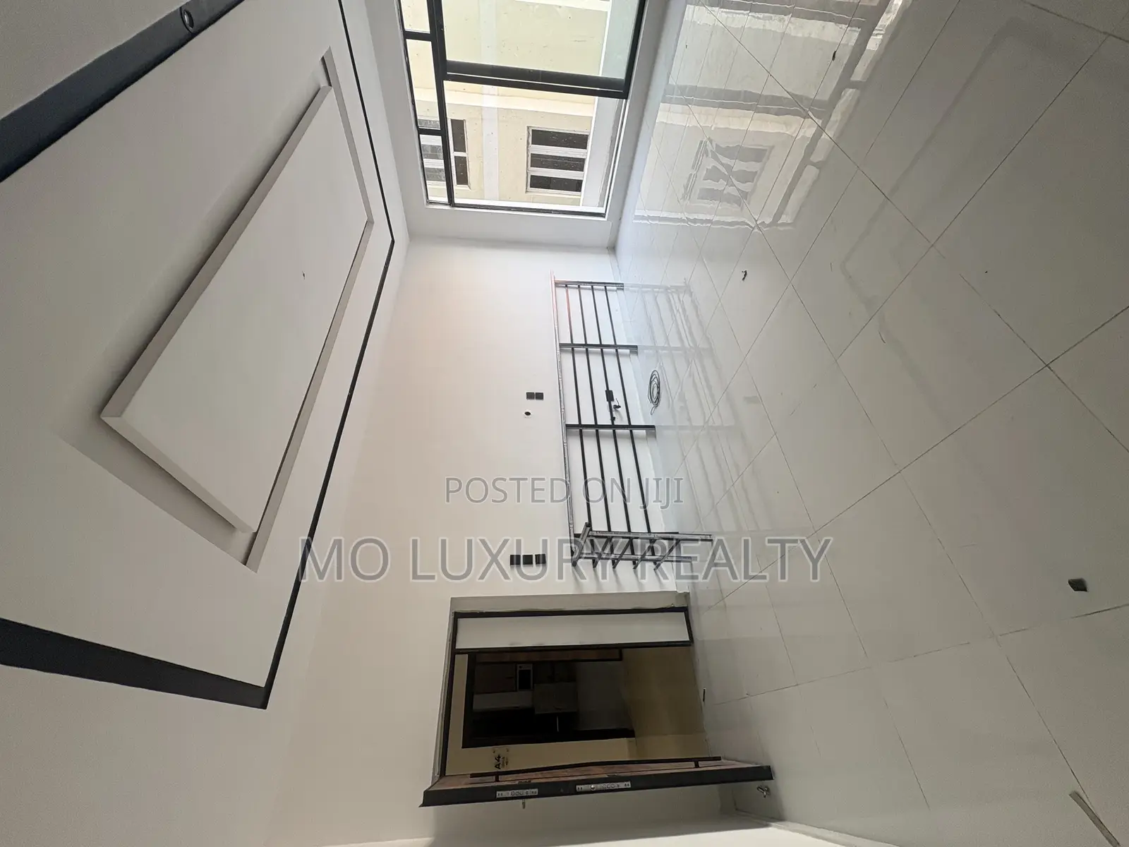 2bdrm Apartment in Lekki Phase 1 for sale