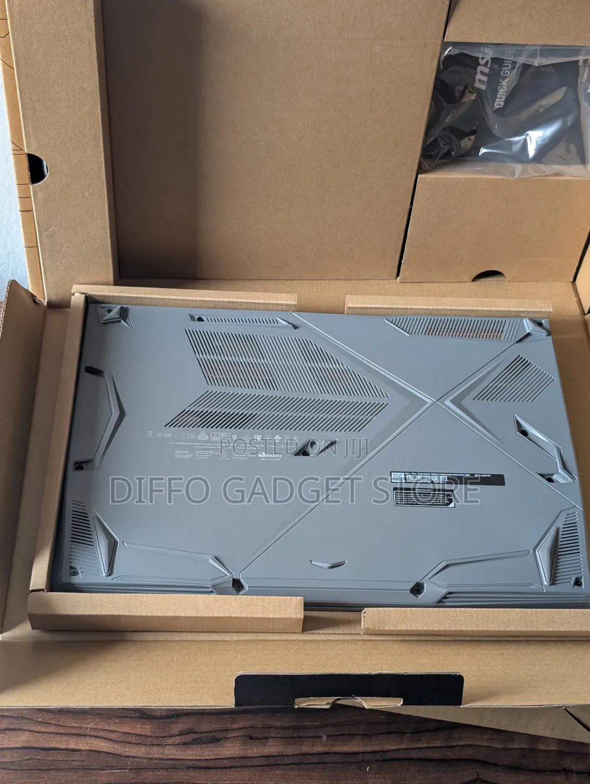 New Laptop MSI GF65 Thin 10UE 16GB Intel Core i5 SSD 512GB