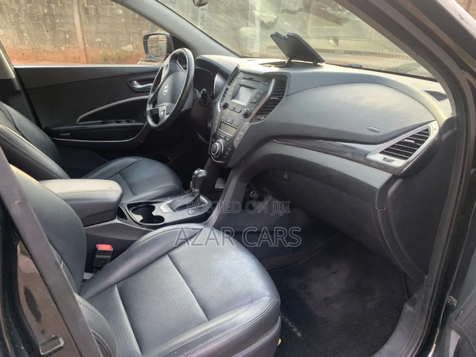 Hyundai Santa Fe SE AWD 2016 Black