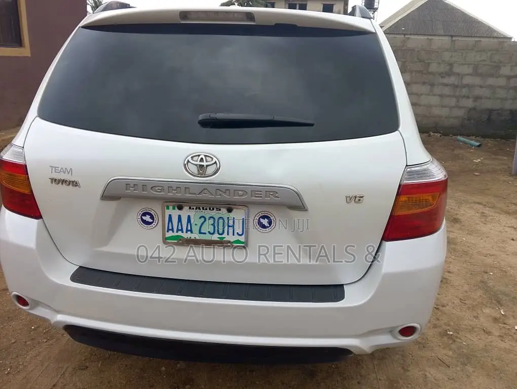 Toyota Highlander for Hire