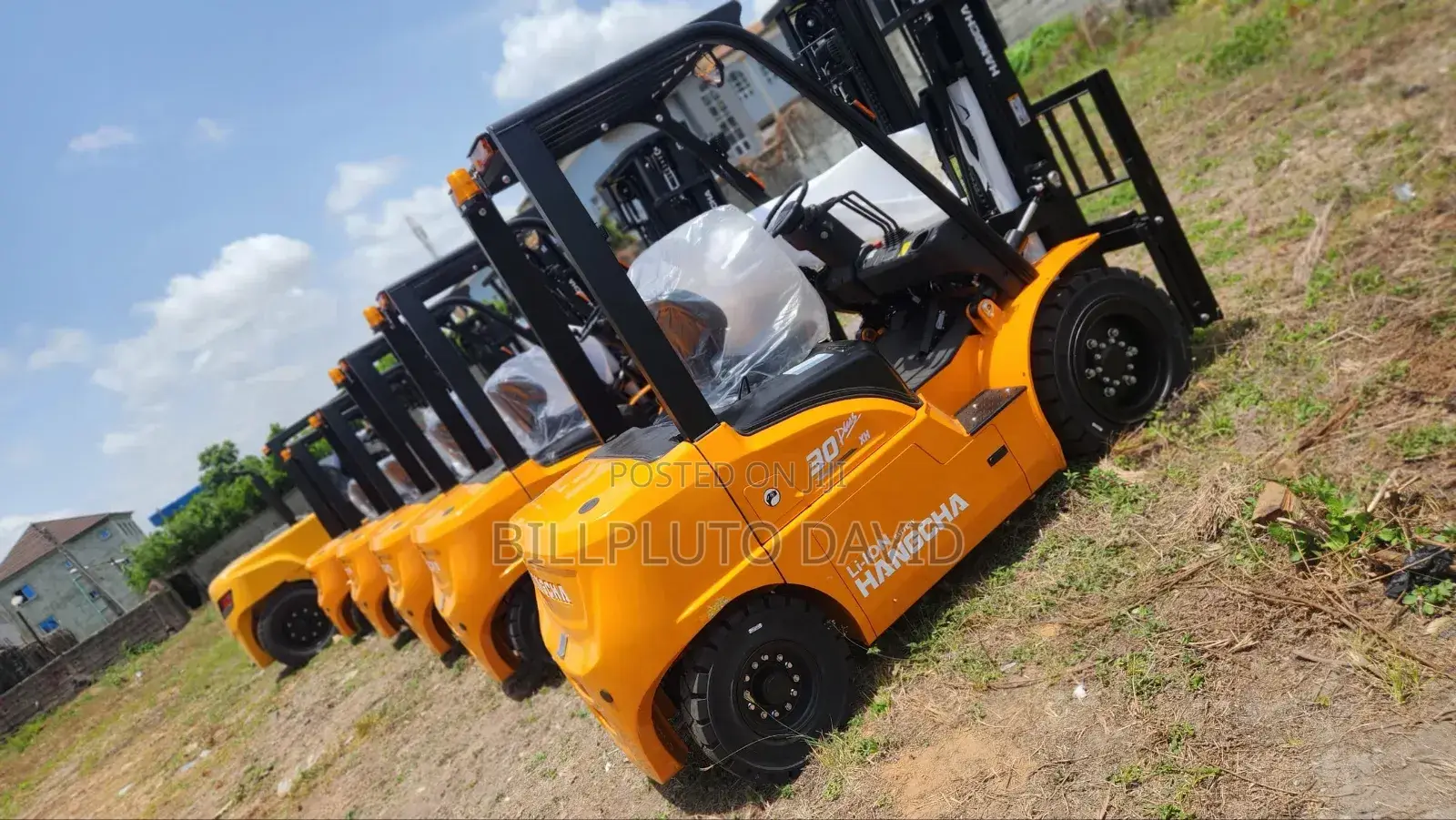 Hangcha Cpd30-Xe Electric Forklifts.