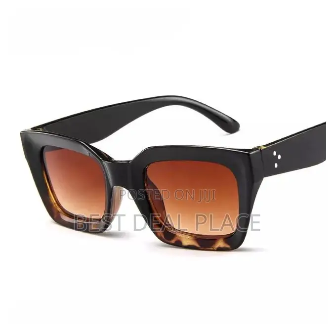 Square Trendy Polarized Designer Ladies Fashion Sunglasses Free Case