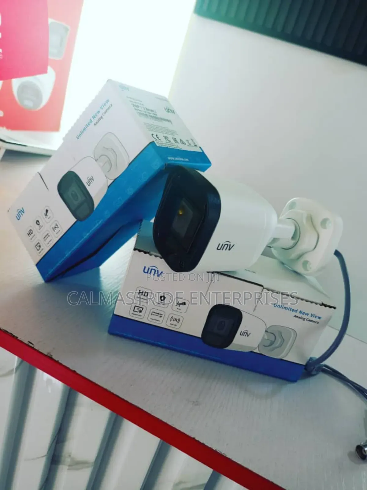 Unv Camera Indoor and Outdoor