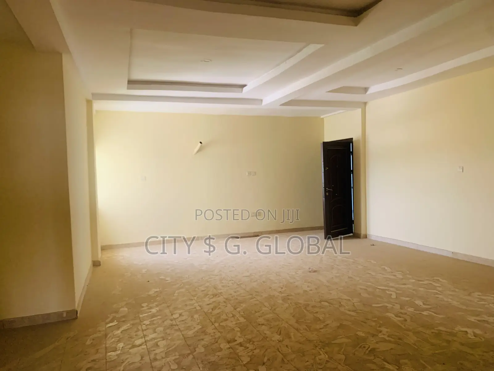 A Standard. Space for Lease in Lifecamp Junction