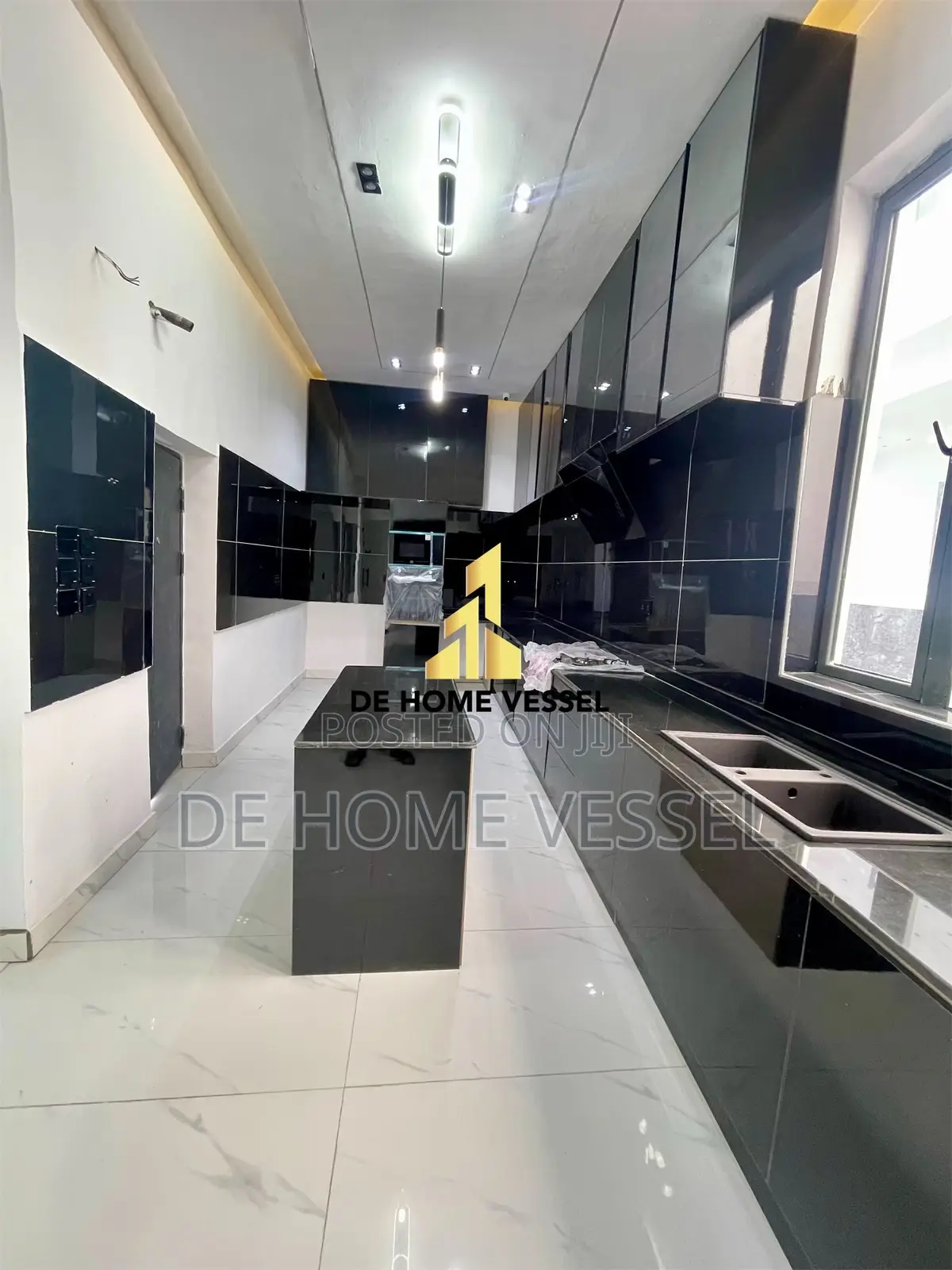 5bdrm Duplex in Ajah for sale