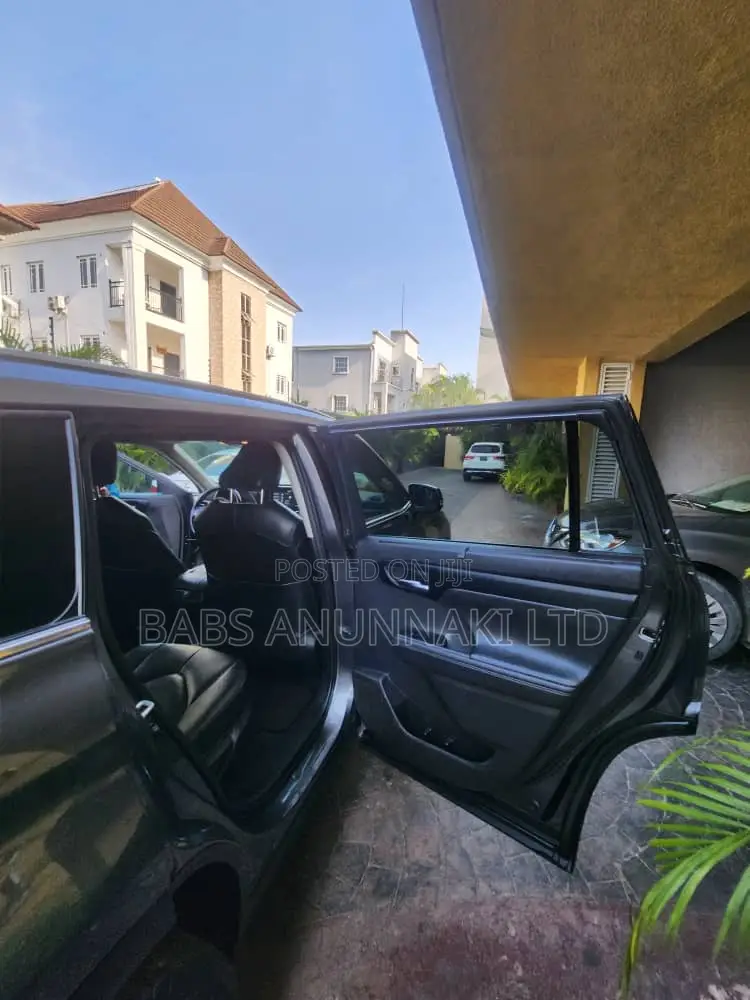 Toyota Highlander 2020 Gray