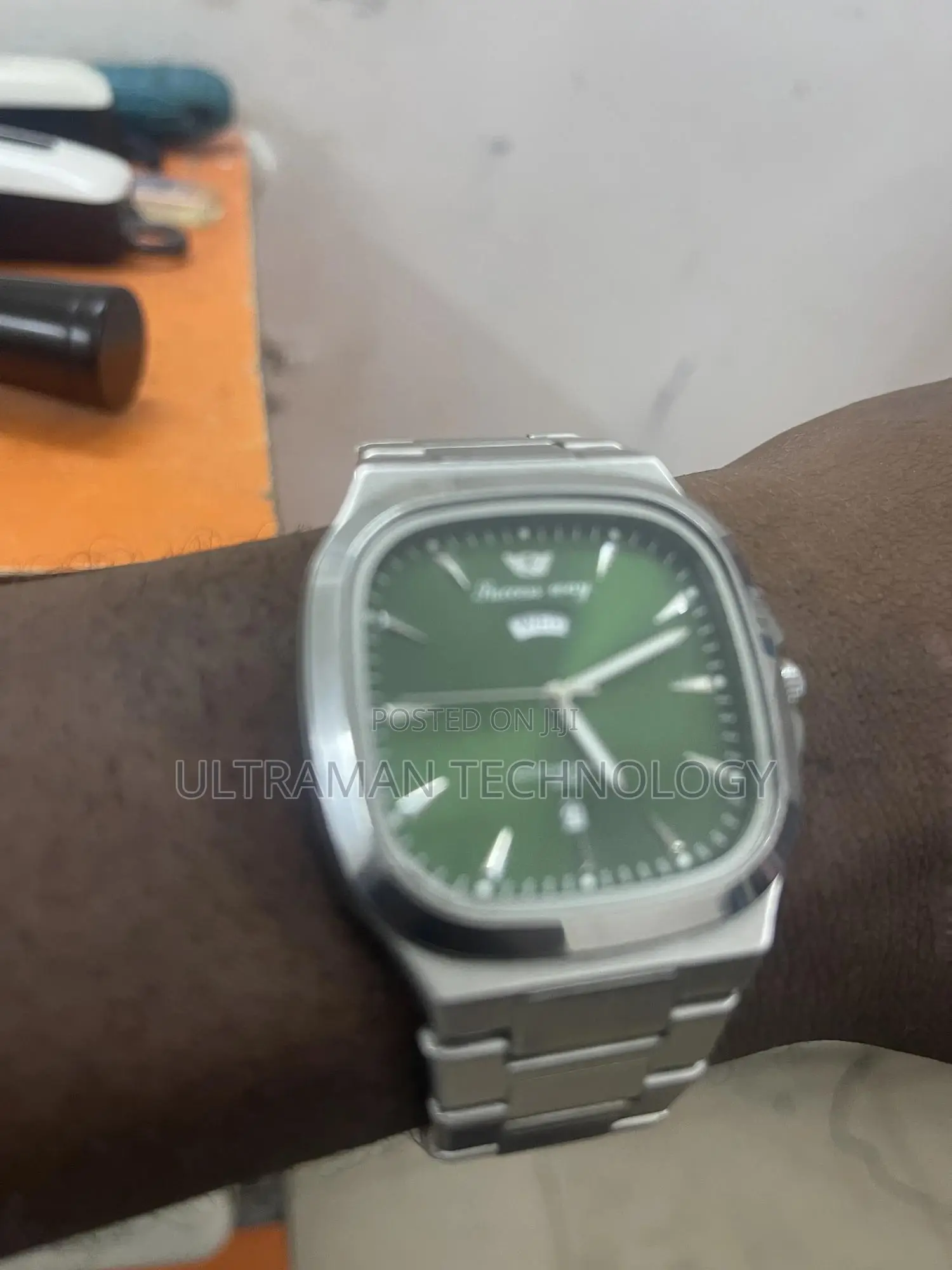 Giordano Sw Square Green Luxury Watch
