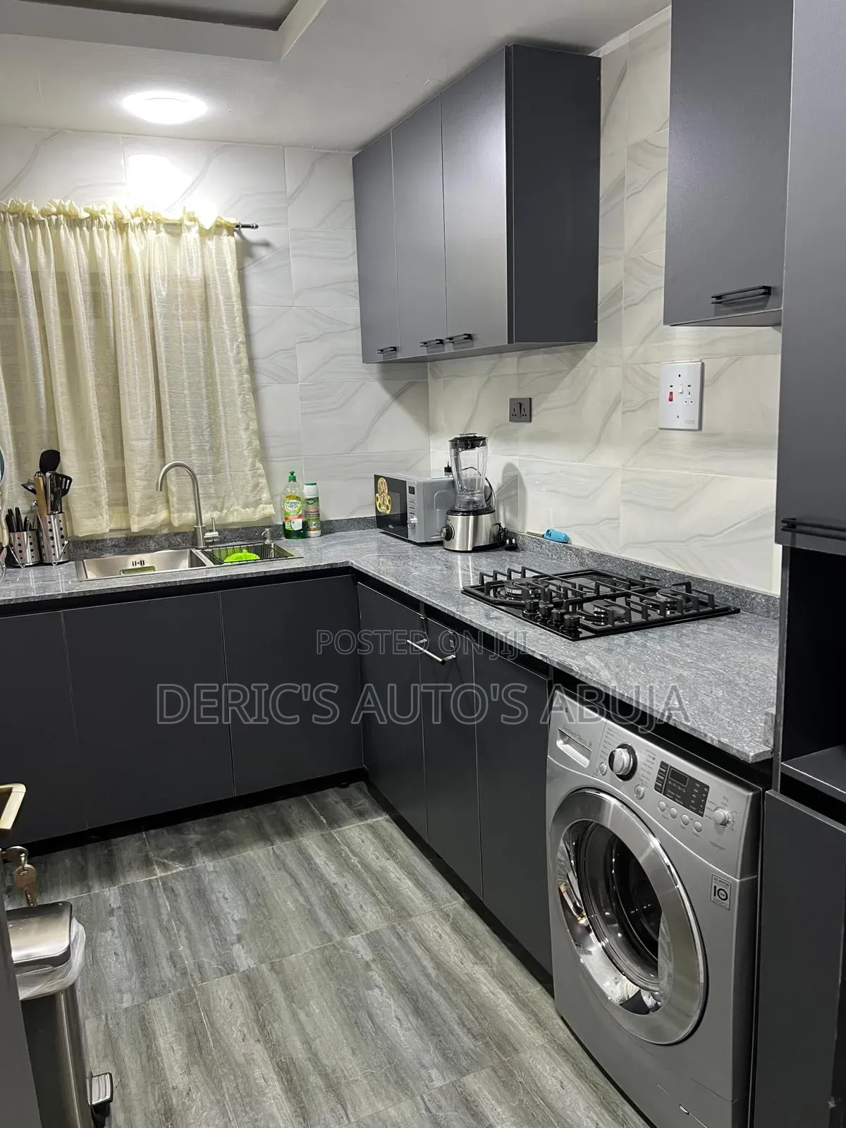 Services Apartment