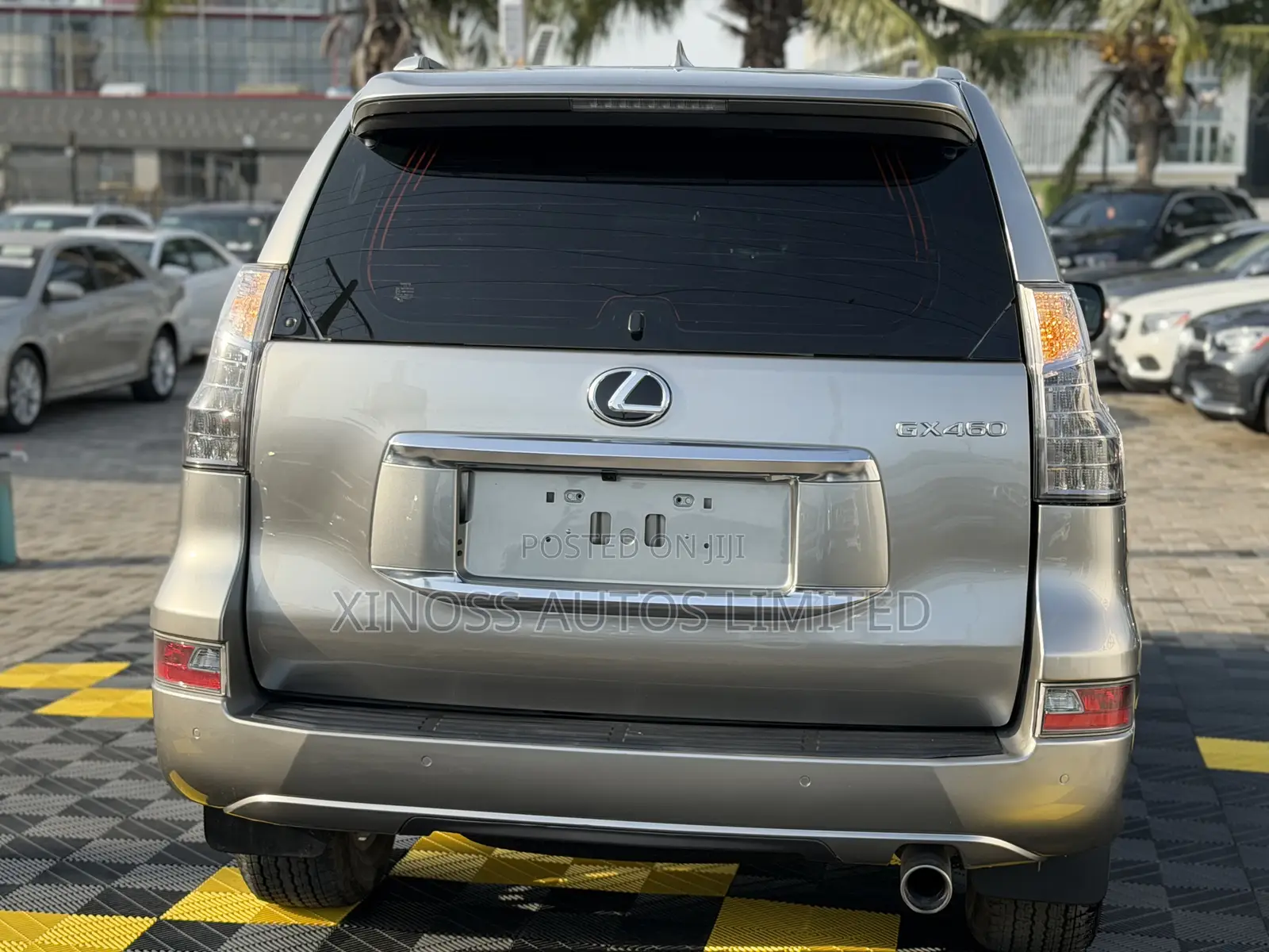 Lexus GX 460 AWD 2022 Gold