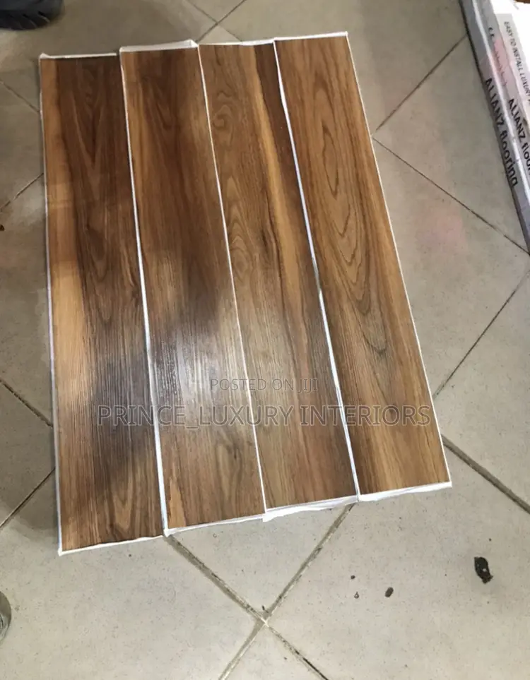 Vinyl Wooden Floor Tiles/ SPC Wooden Floor Tiles