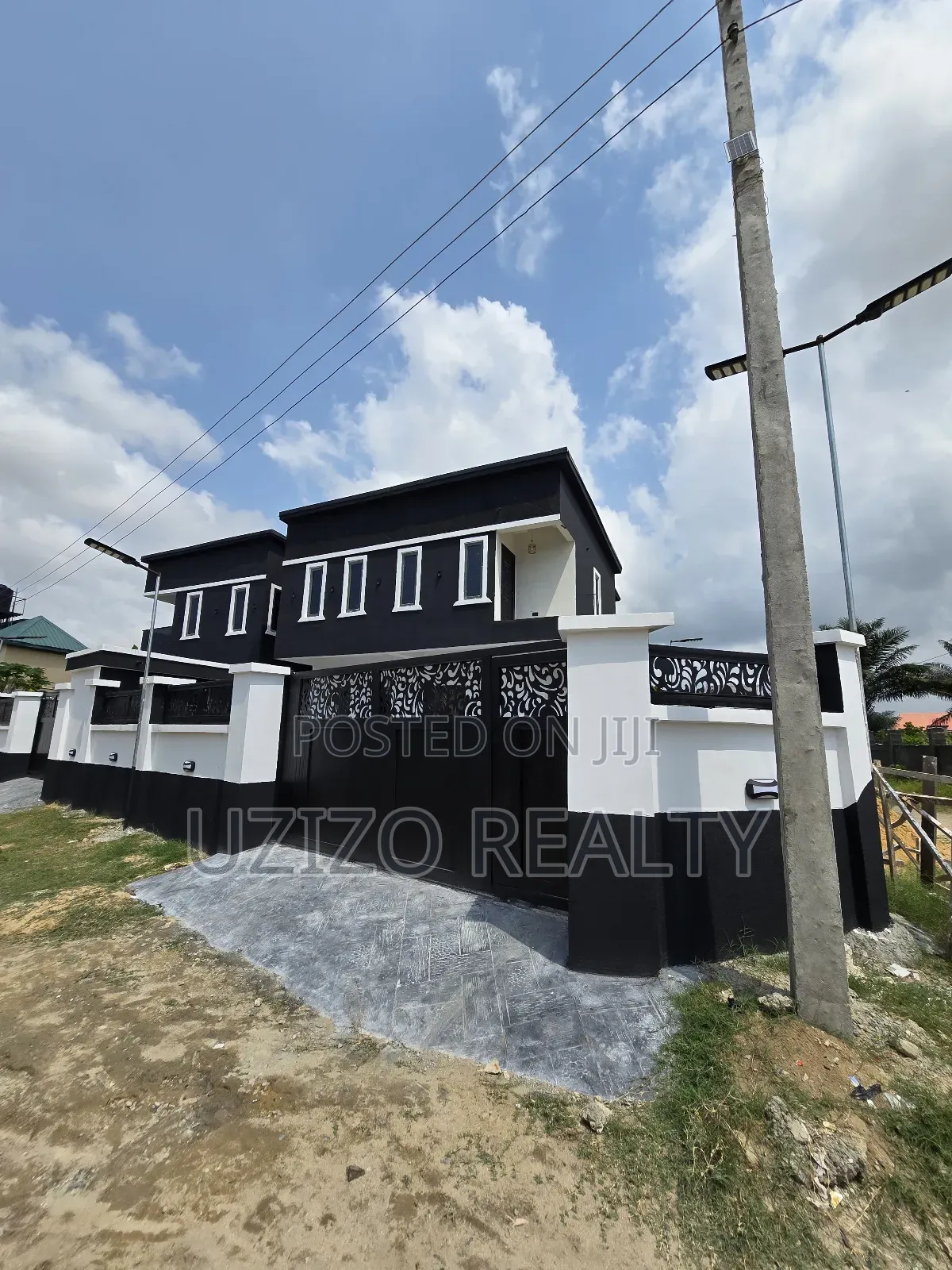 3bdrm Duplex in Oribanwa, Awoyaya for sale