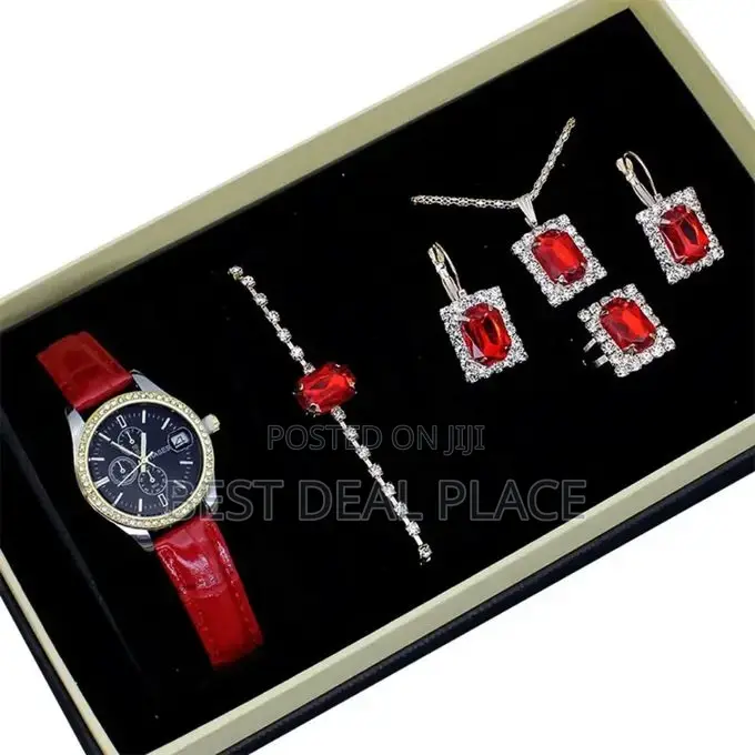 Ladies Bracelet Rhinestone Jewelry Set With Box