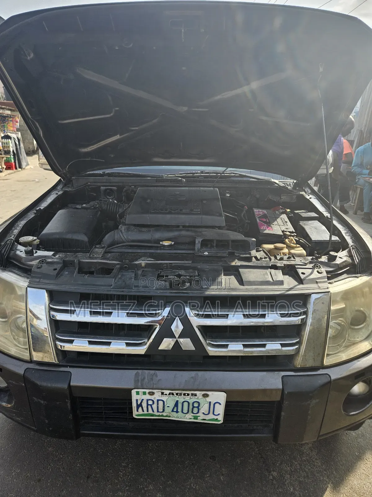 Mitsubishi Pajero 3.8 V6 GLS/GLX 2010 Brown