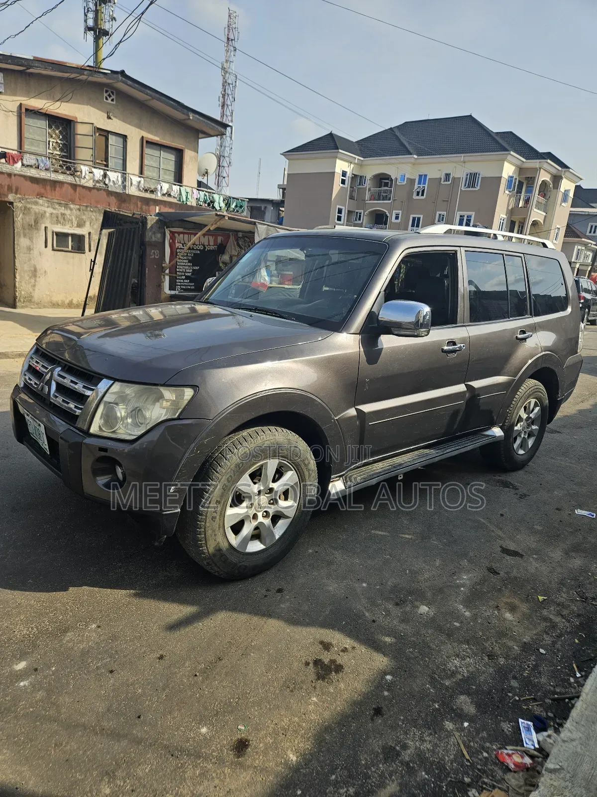 Mitsubishi Pajero 3.8 V6 GLS/GLX 2010 Brown