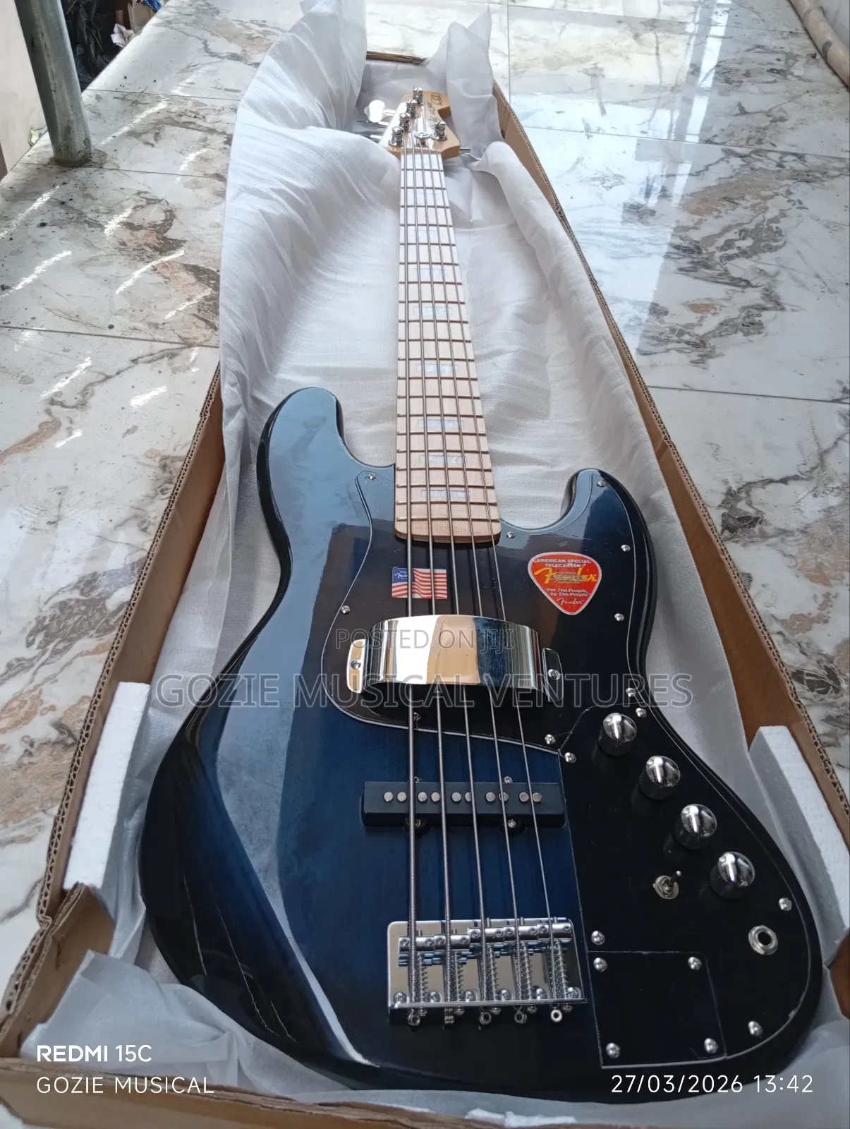 A Very High Quality Fender Jazz Bass Active Five Strings Blue Colour