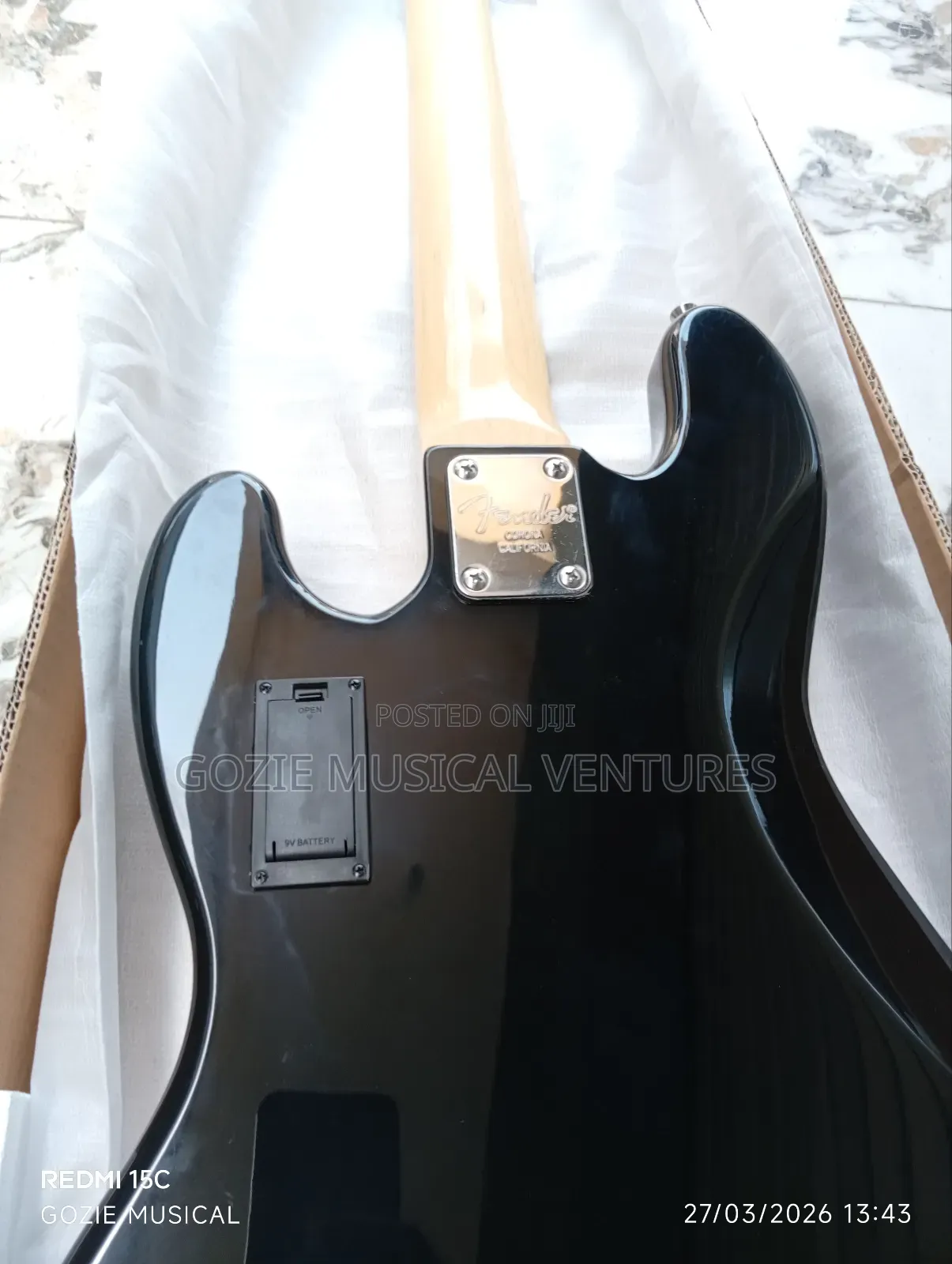 A Very High Quality Fender Jazz Bass Active Five Strings Blue Colour