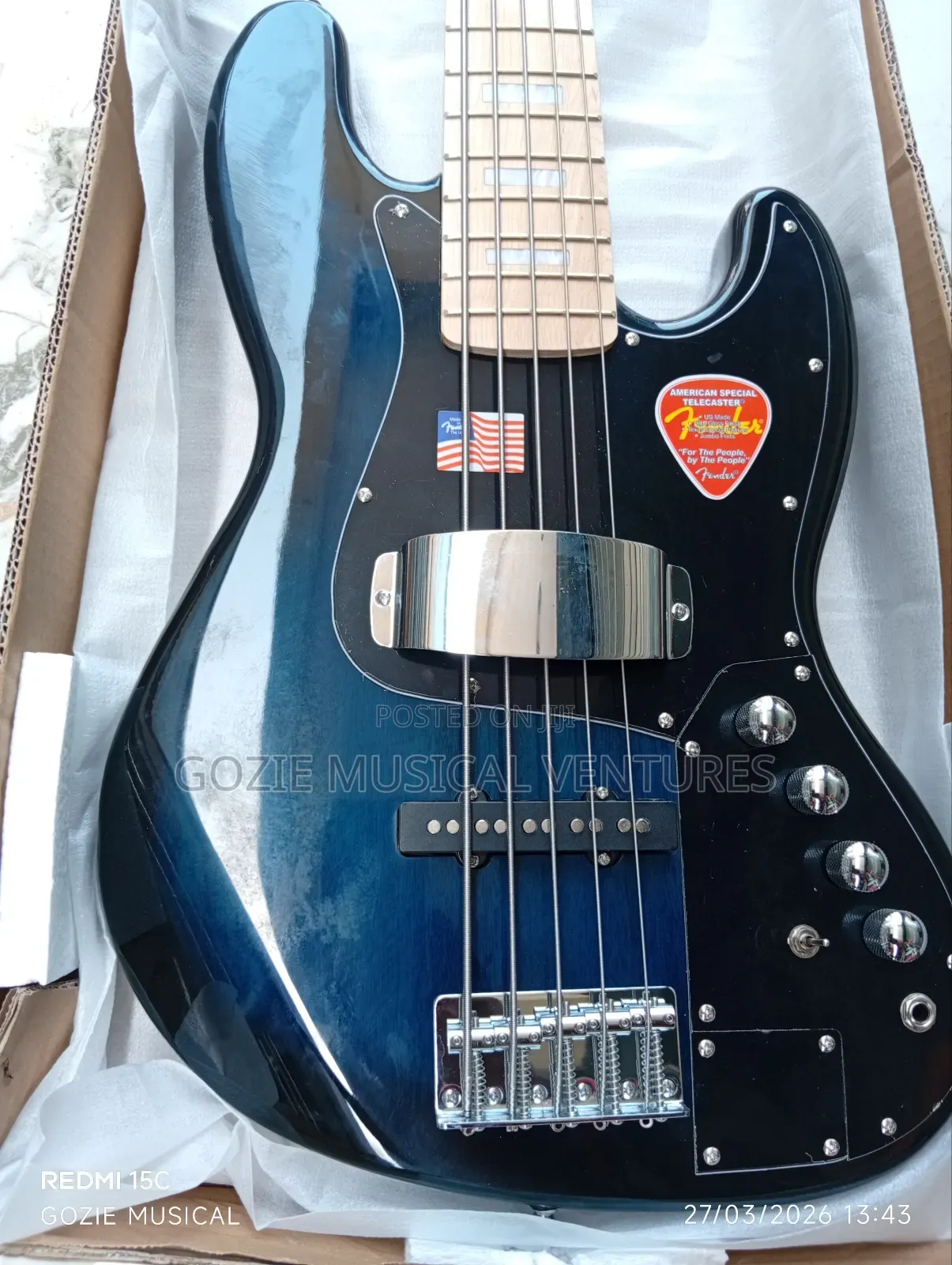 A Very High Quality Fender Jazz Bass Active Five Strings Blue Colour